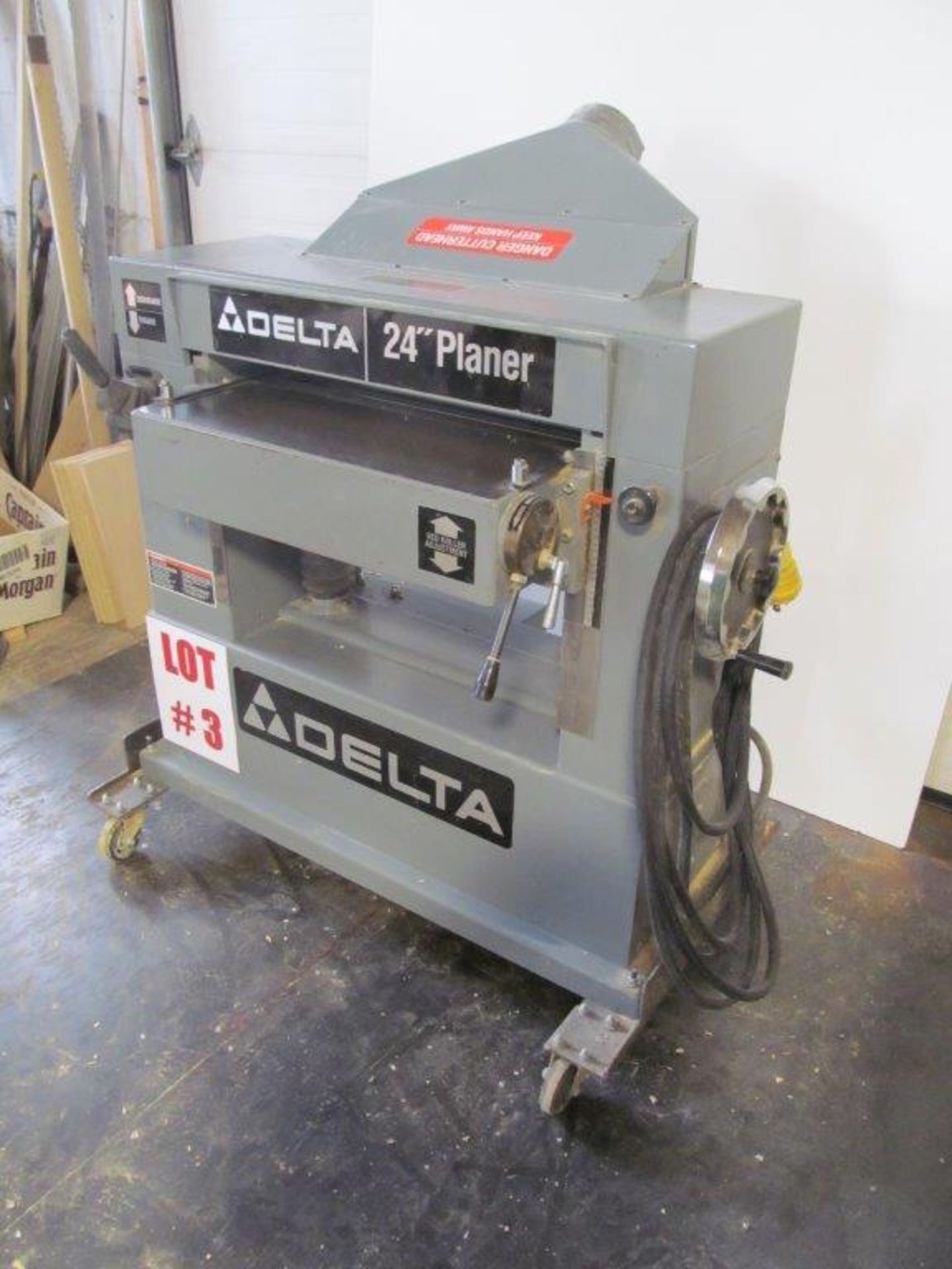 DELTA 24'' PLANER, 8'' HIGH CAPACITY, 7 1/2HP, S/N: CKM00498, 220V/440V/3PH/60C - Image 3 of 4