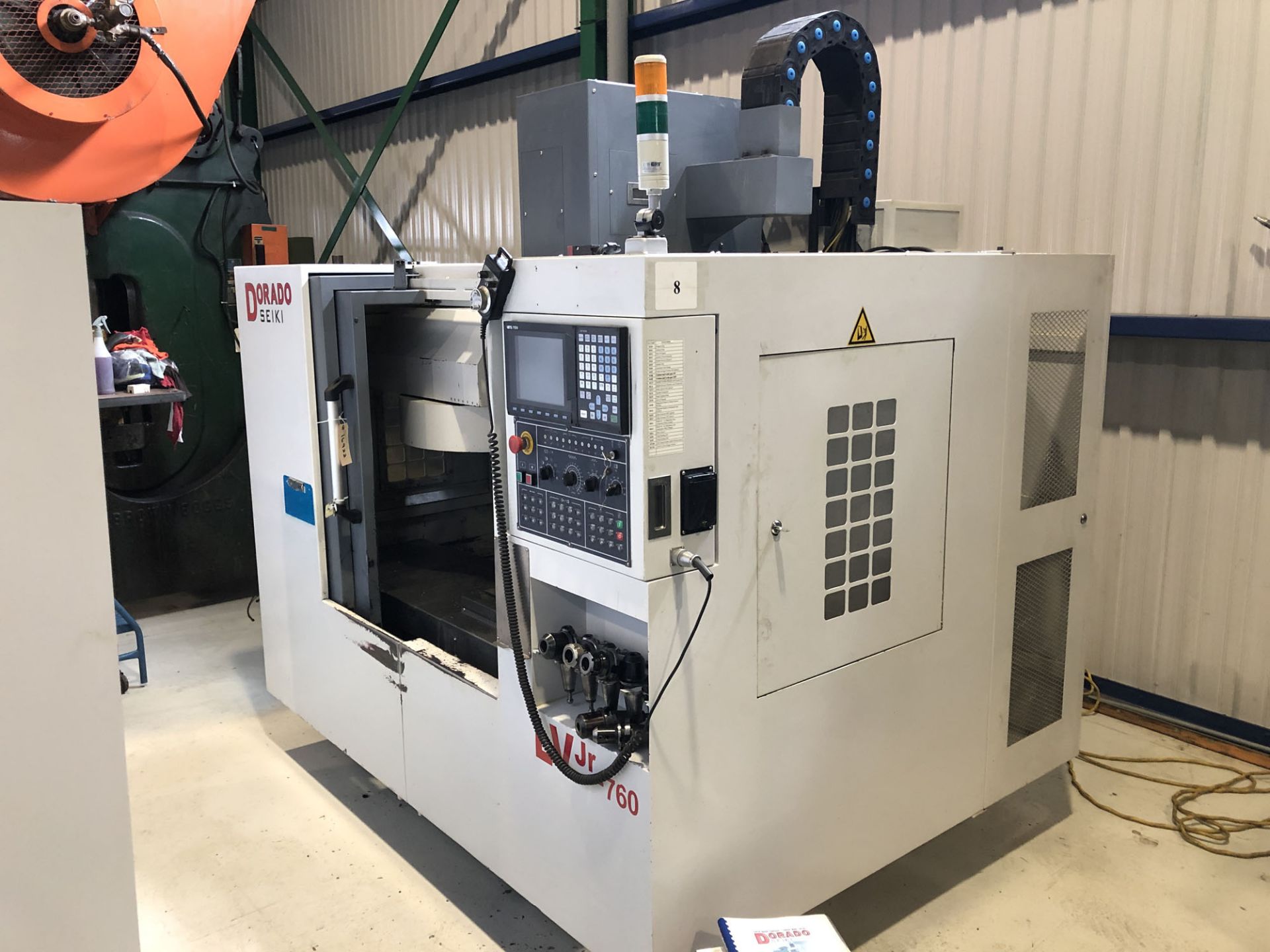 DORADO SEIKI VMC, MODEL LVJR-760, S/N VO-706, 4TH AXIS