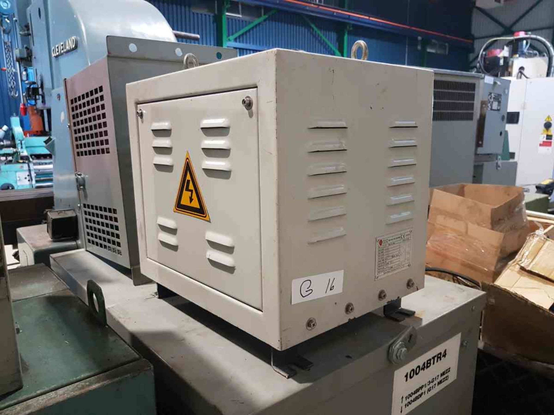 KBTE 3 PHASE SERVO TRANSFORMER, 25KVA, 220V TO 480V