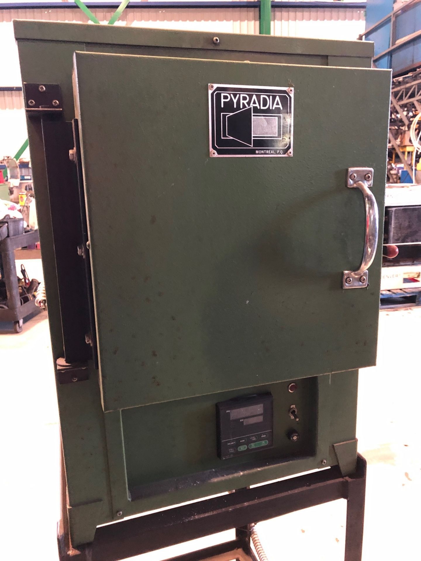 PYRADIA OVEN, MODEL F100HP, S/N 1999-03-11571, TEMP 2000 F - Image 3 of 3