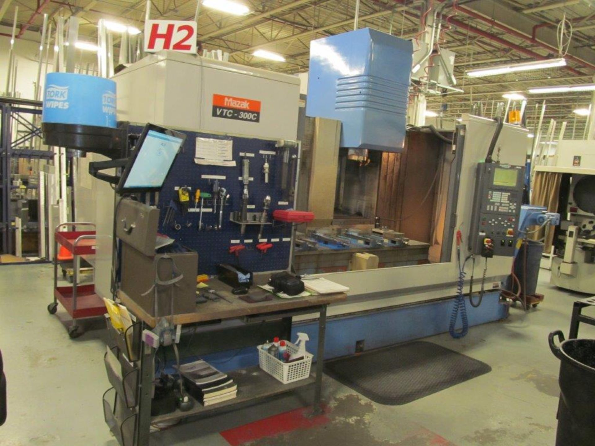 MAZAK CNC VMC MODEL VTC-300C - LOCATION: HAWKESBURY, ONTARIO (CANADA)