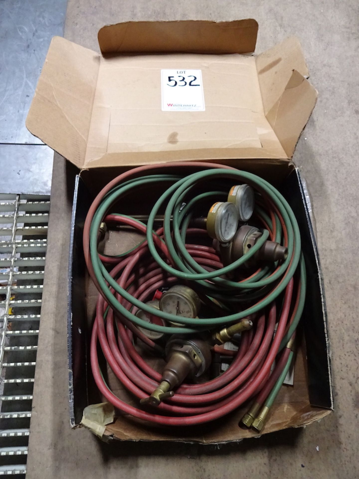 LOT: Welding Cutting Torches, Hoses & Gauges
