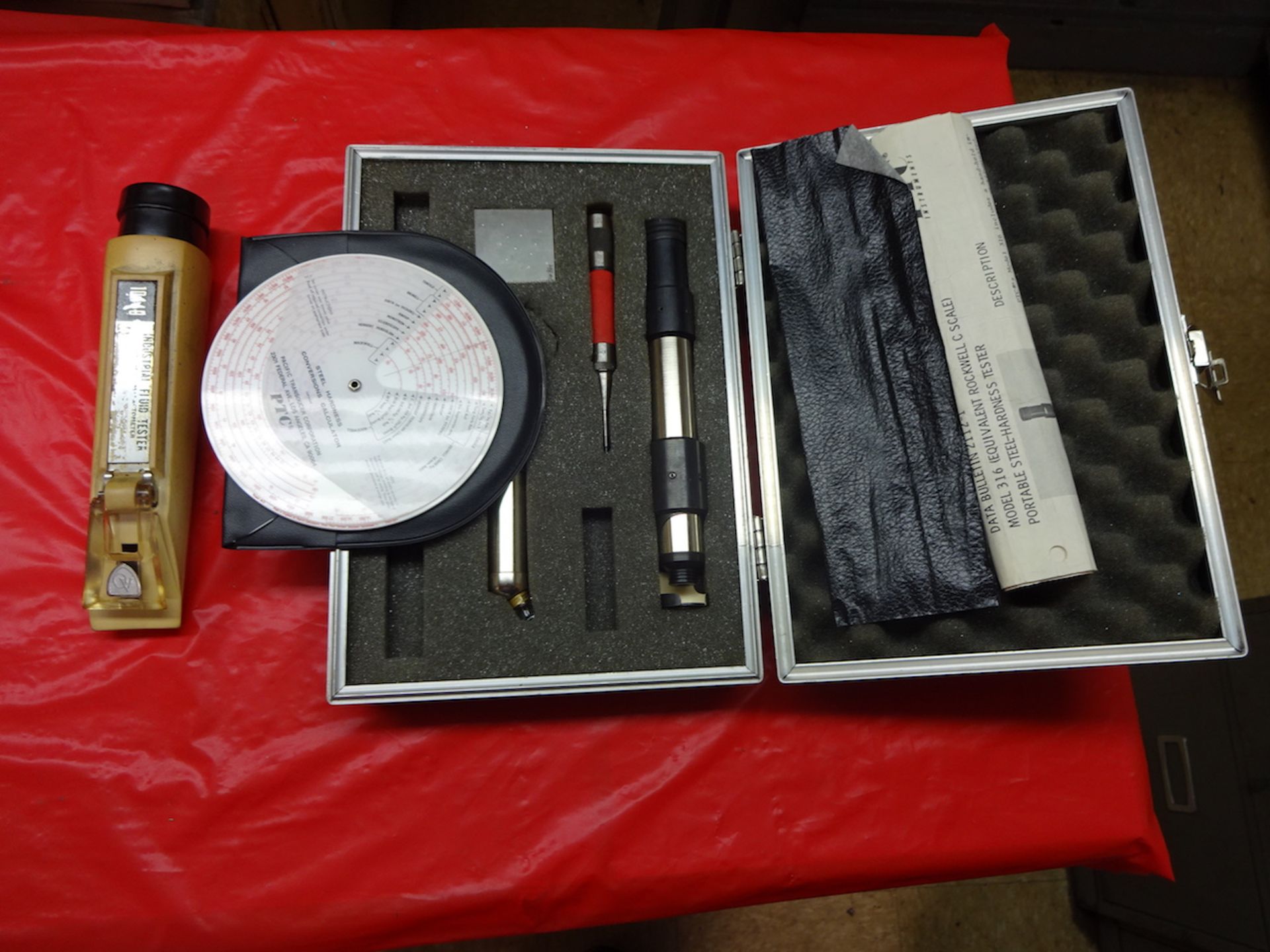 LOT: A.O. Instrument Co. Industrial Fluid Tester Refractometer, PTC Instruments Model 316 Portable