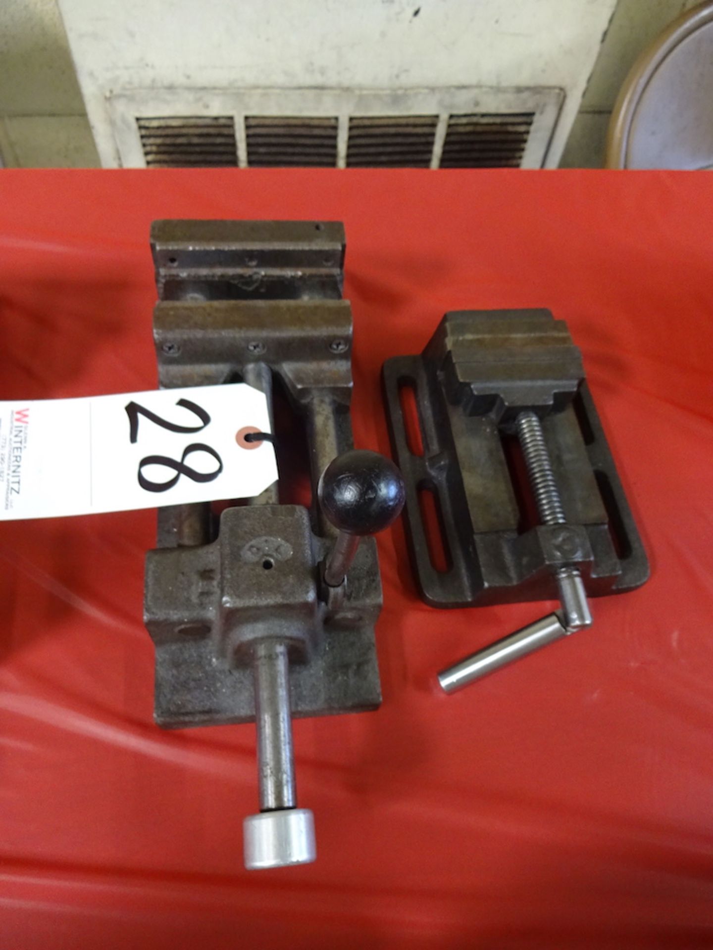 LOT: (1) 4 in. Speed Vise, (1) 3 in. Vise