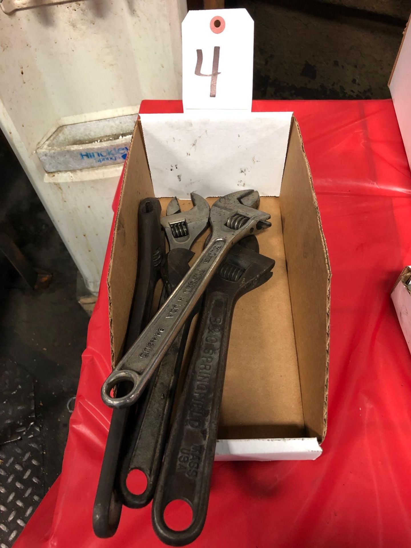 LOT: Assorted Crescent Wrenches