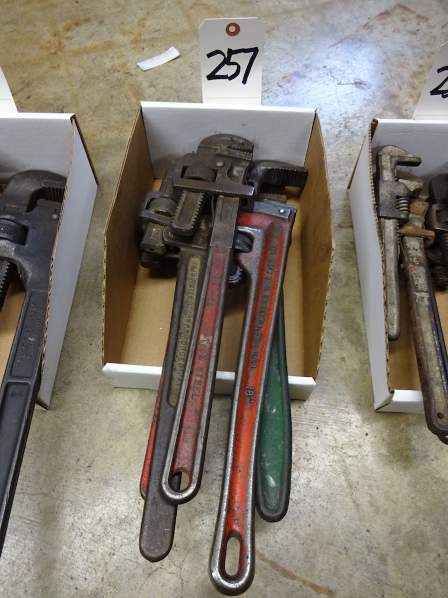 LOT: (5) Assorted Pipe Wrenches