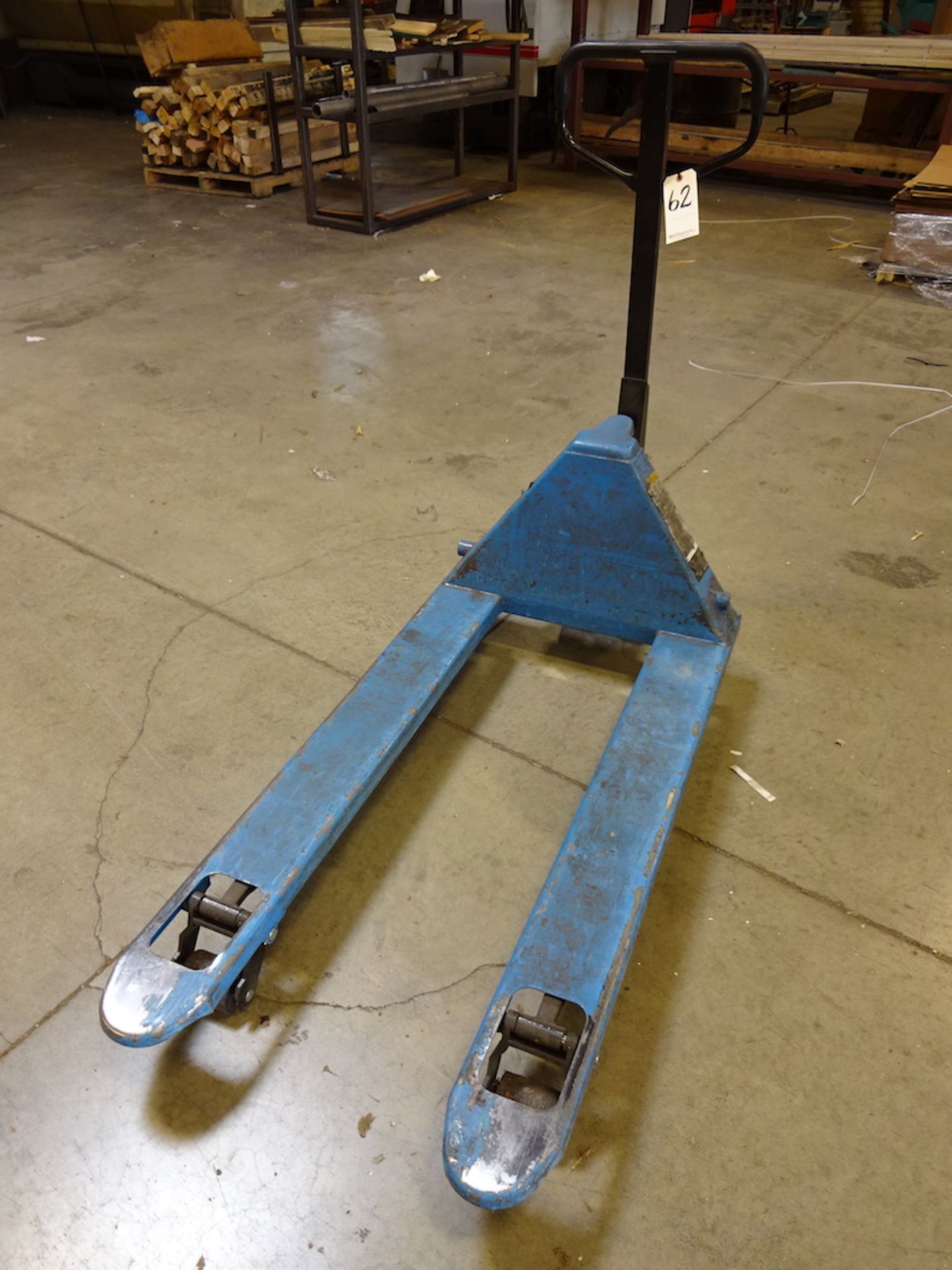 Uline Model H-3763 4400 lb. Hydraulic Pallet Jack