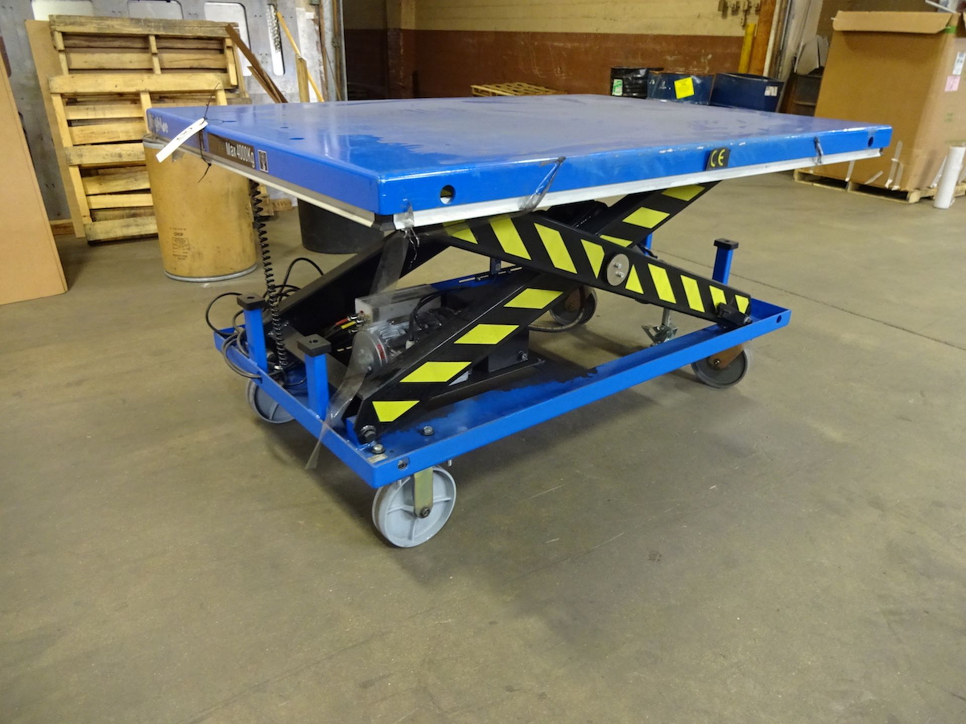 2017 Big Blue 6000 lb./4000 kg Model HW4001 Portable Electric Scissor Lift Table, S/N 4601026211 - Image 2 of 2