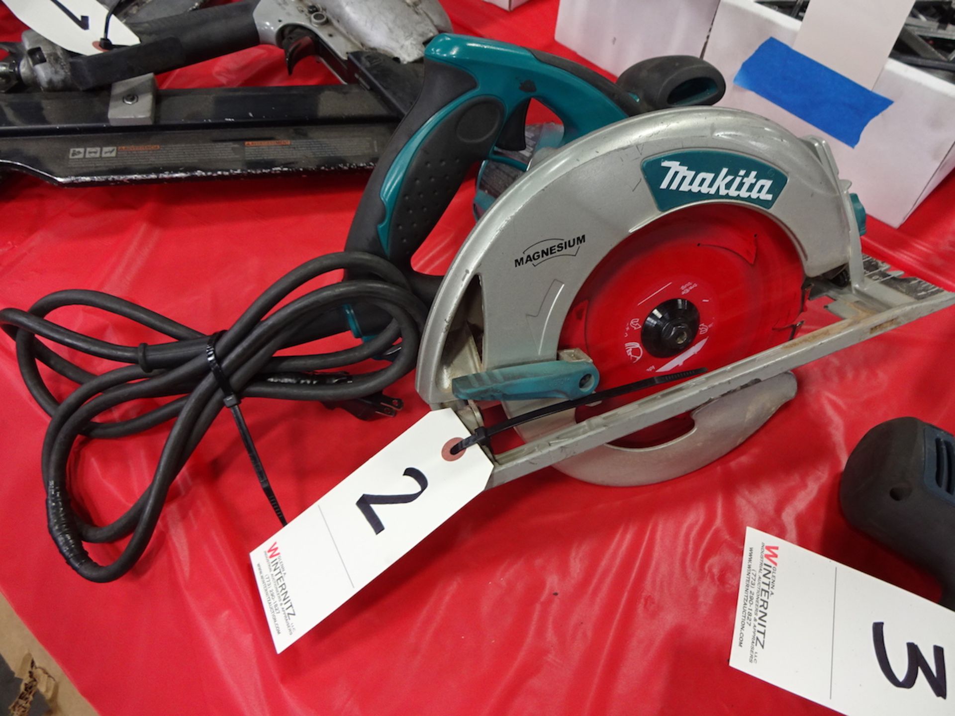 Makita 7-1/4 in. Model 5007MG Electric Circular Saw