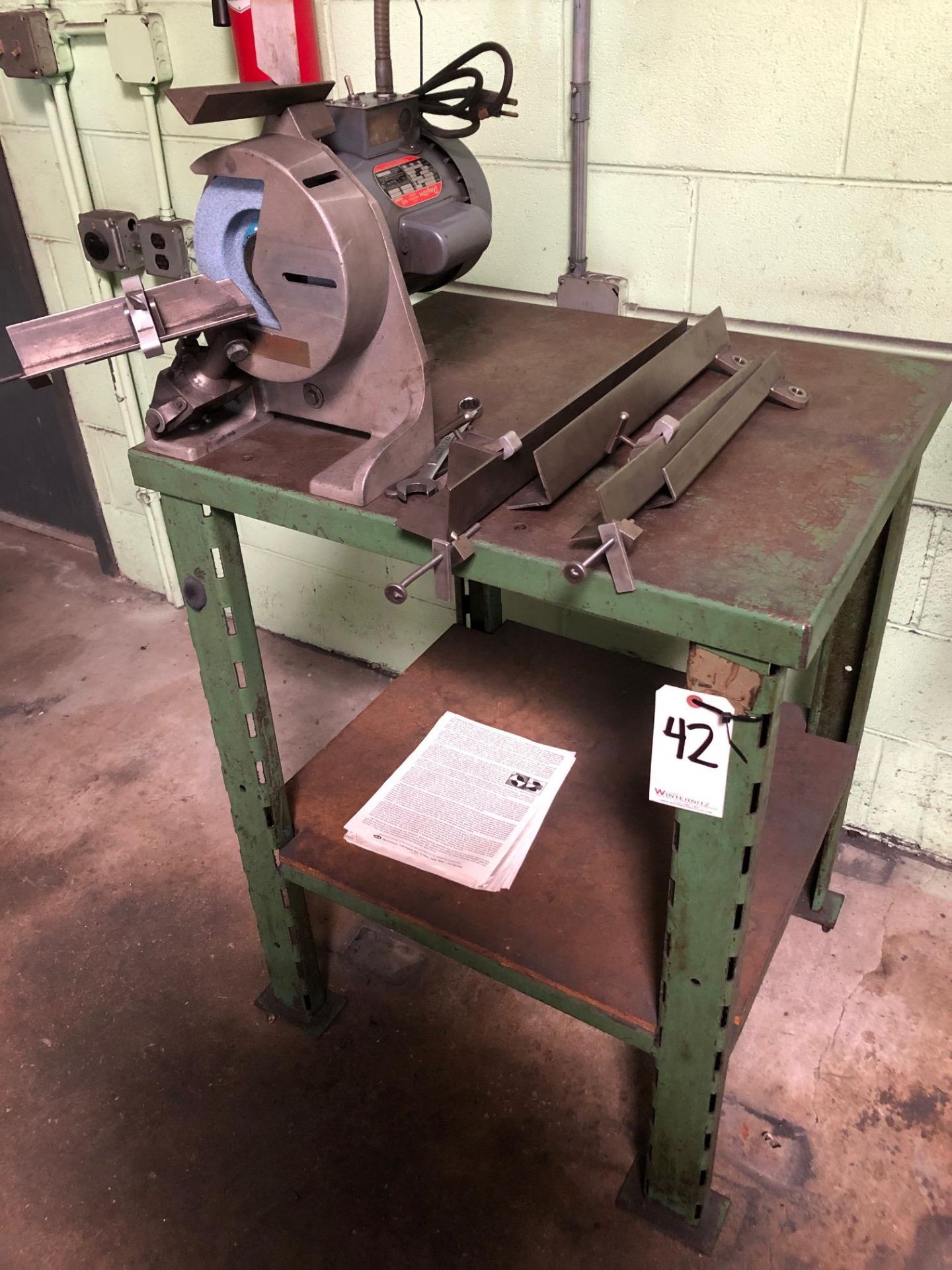 DAYTON 1HP 7 IN DRILL SHARPENER WITH STAND - Image 3 of 3