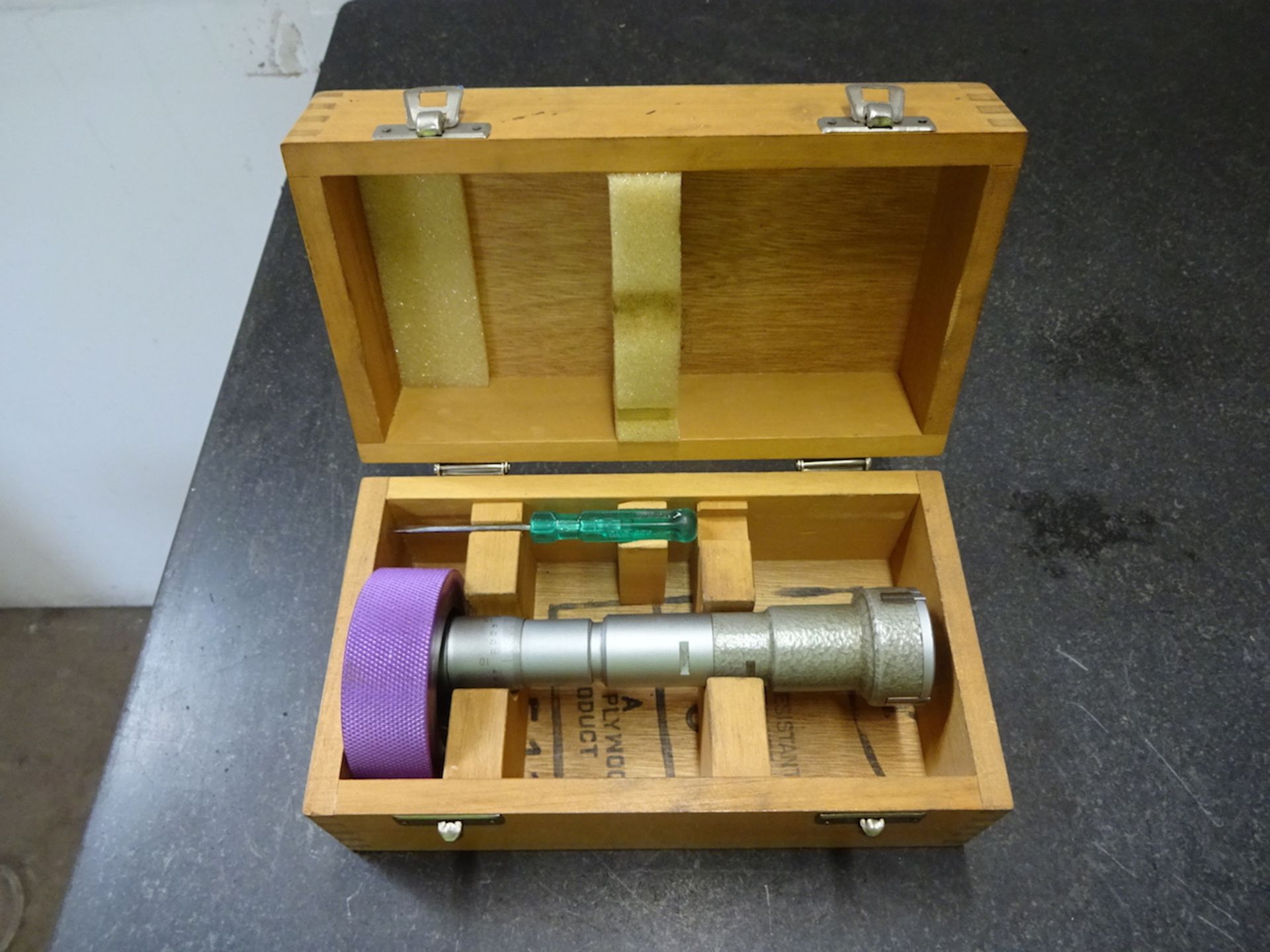 SPI INSIDE MICROMETER 1.6 - 2.0 IN