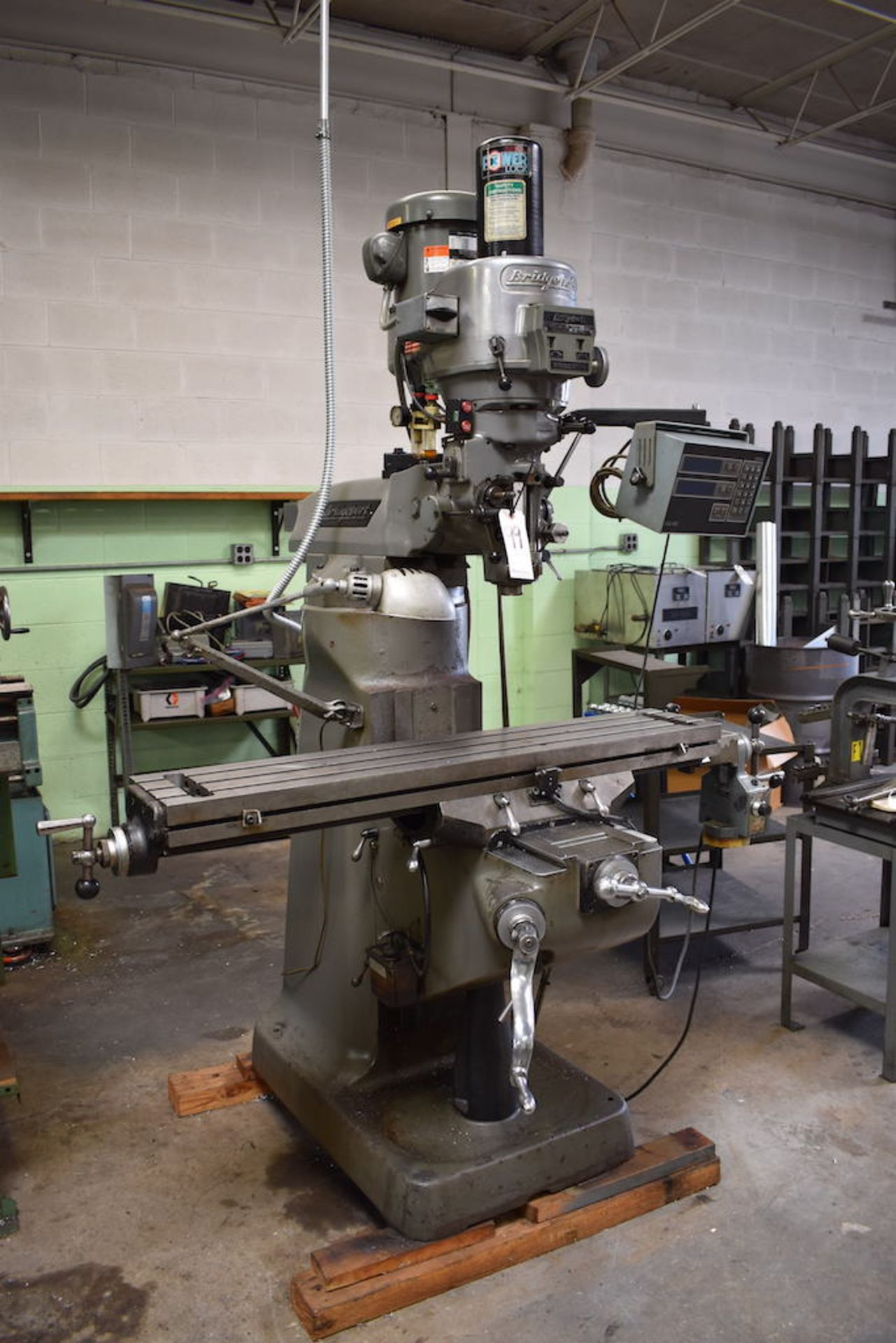 BRIDGEPORT 2HP SERIES I VERTICAL MILLING MACHINE: S/N BR 266028