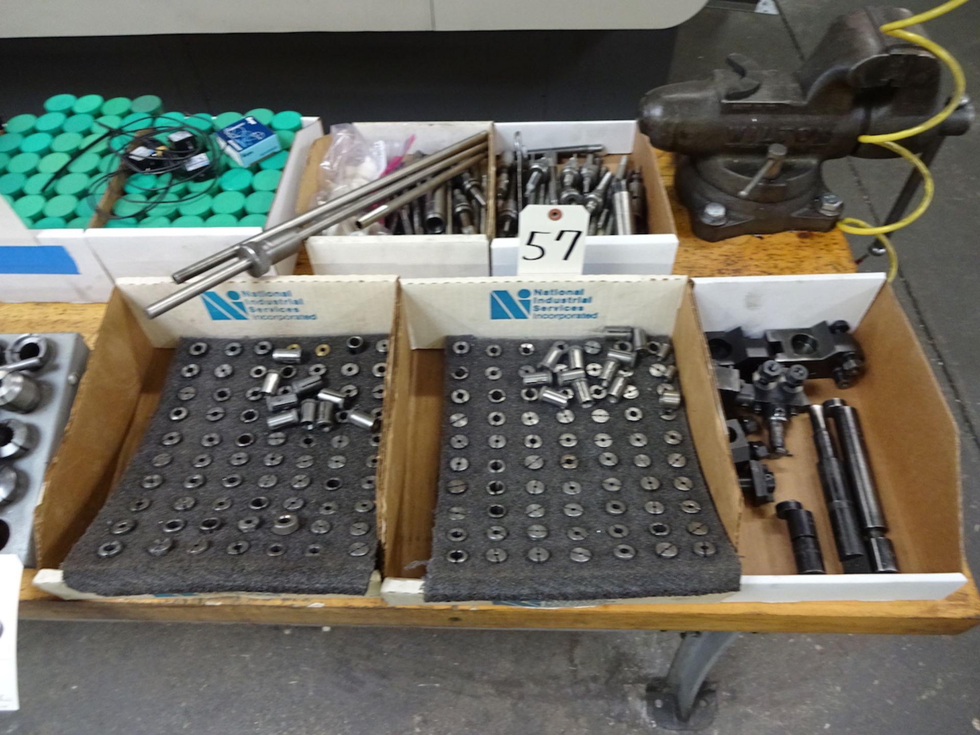 LOT: ASSORTED HARDINGE BUSHINGS