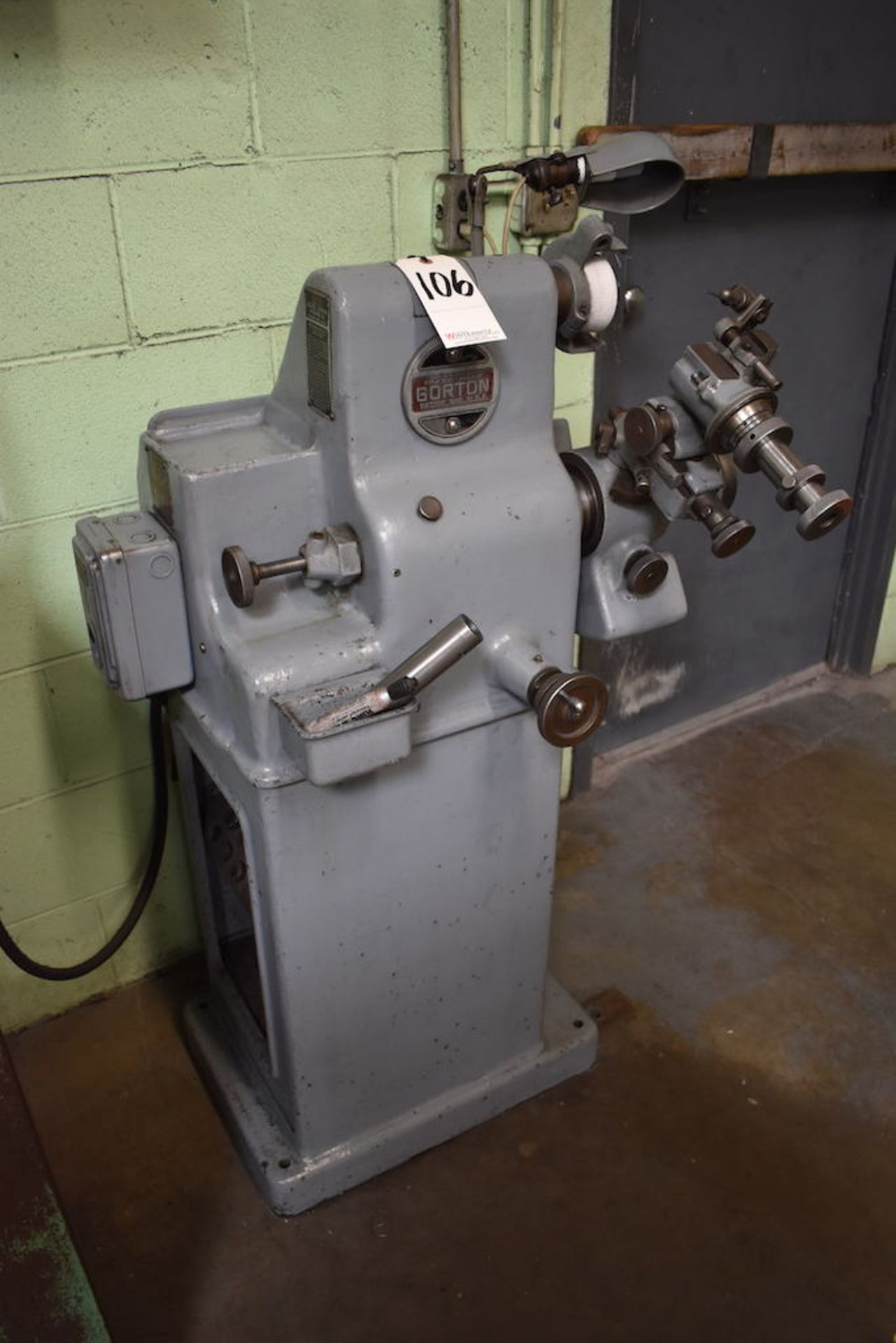 GORTON NO. 375-2 TOOL GRINDER: S/N 21692 - Image 2 of 2