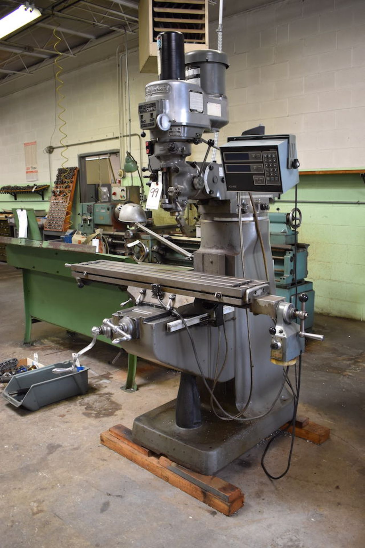 BRIDGEPORT 2HP SERIES I VERTICAL MILLING MACHINE: S/N BR 266028 - Image 2 of 7