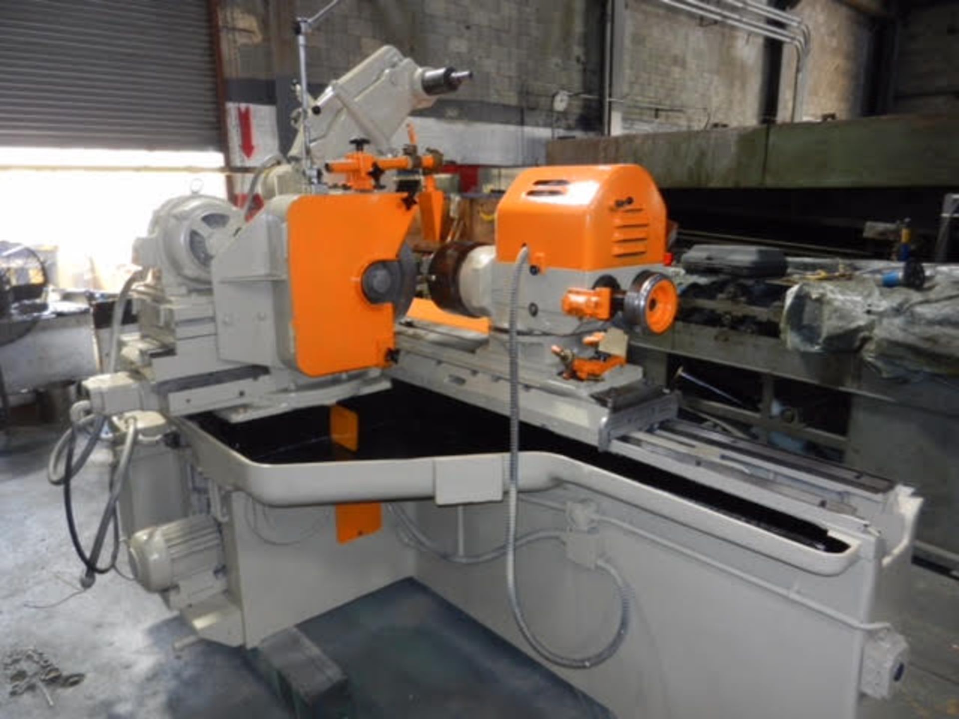 18" x 48" Fortuna 9100 Series Universal Cylindrical Grinder (Miami Location)