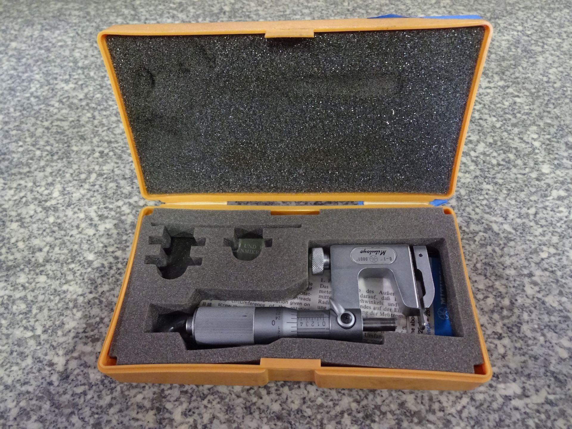 MITUTOYO 0-1 IN MICROMETER