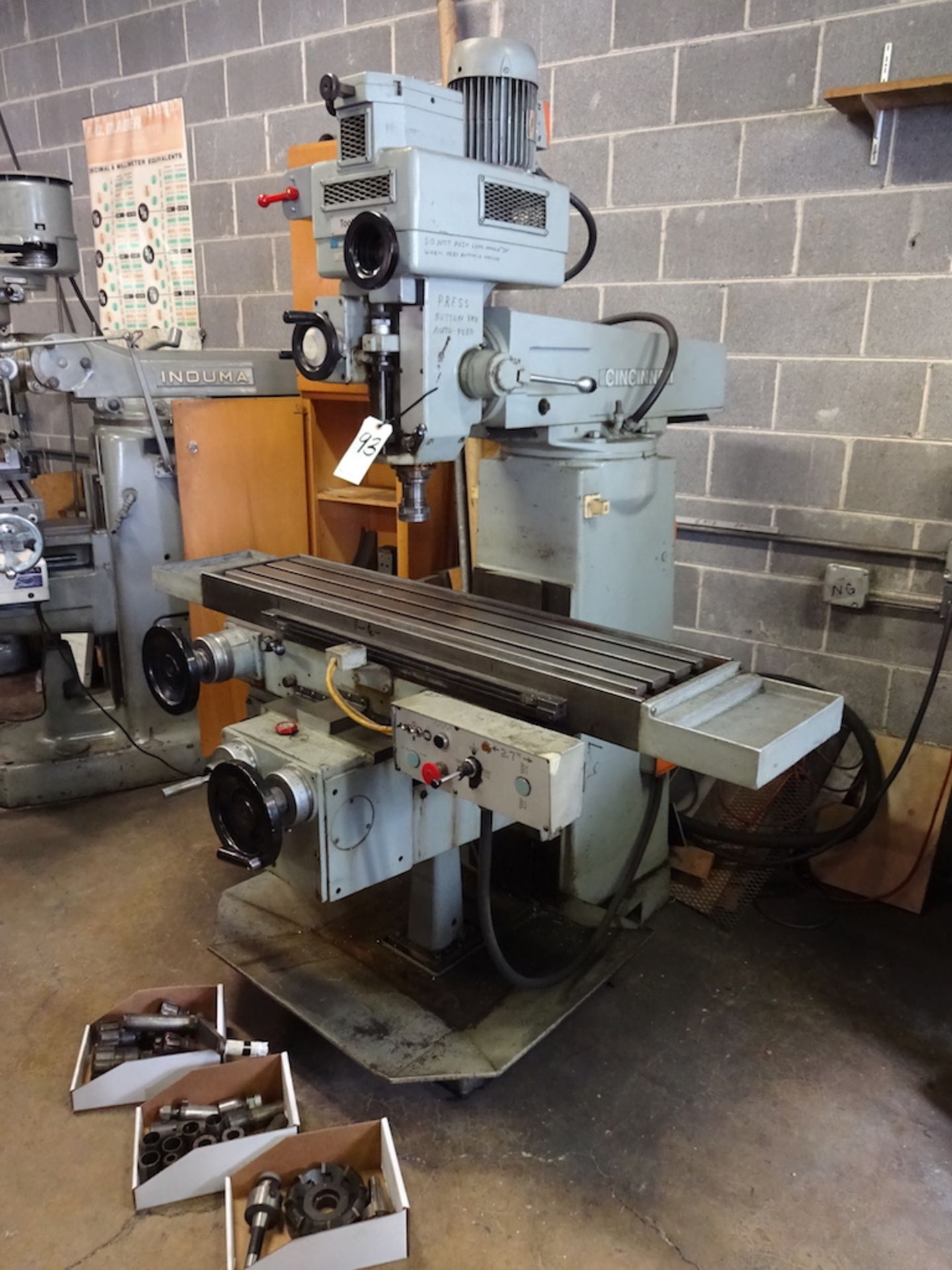 CINCINNATI 2HP TYPE TM-MT TOOLMASTER VERTICAL MILLING MACHINE: S/N 6J1F-5ZF53, - Image 2 of 7