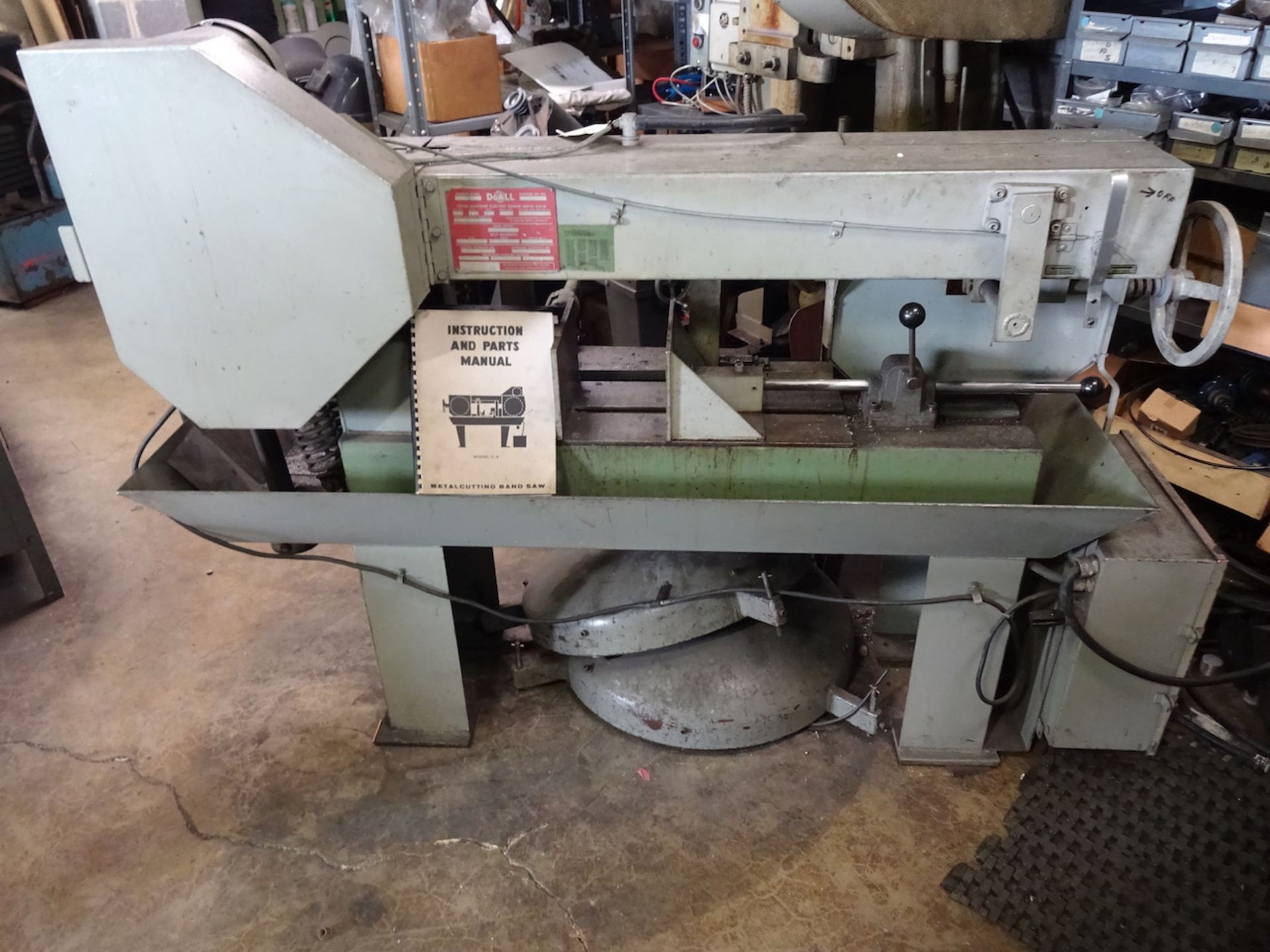 DOALL MODEL C-4 METALCUTTING BANDSAW: S/N 234-773305 - Image 5 of 5