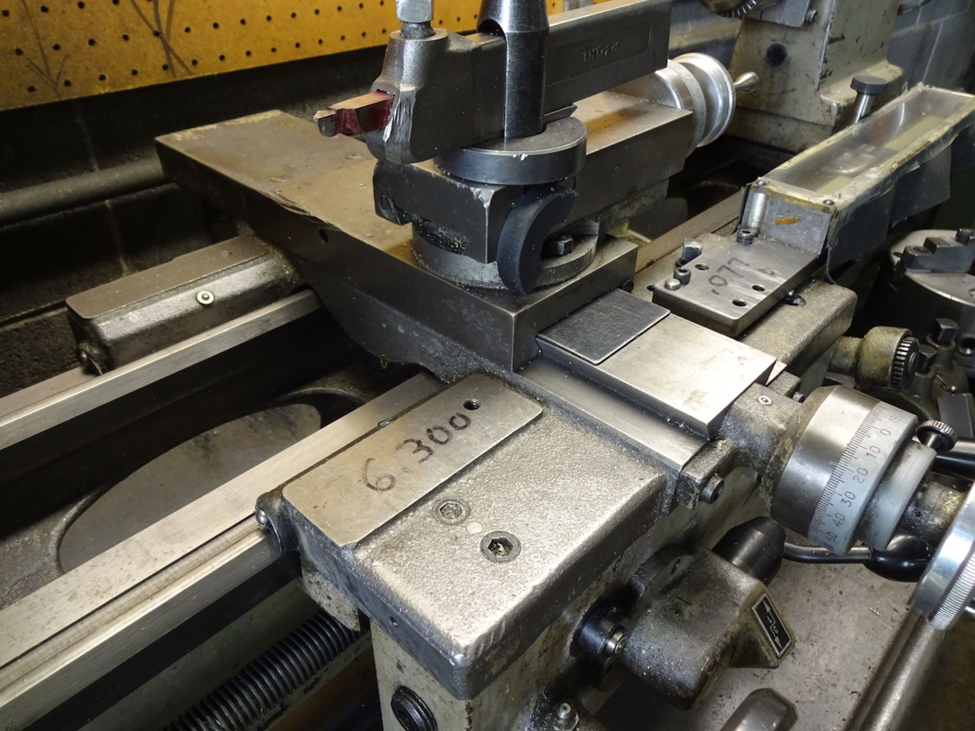 CLAUSING 12 IN X 36 IN MODEL 5914 LATHE: S/N 511091, - Image 5 of 14
