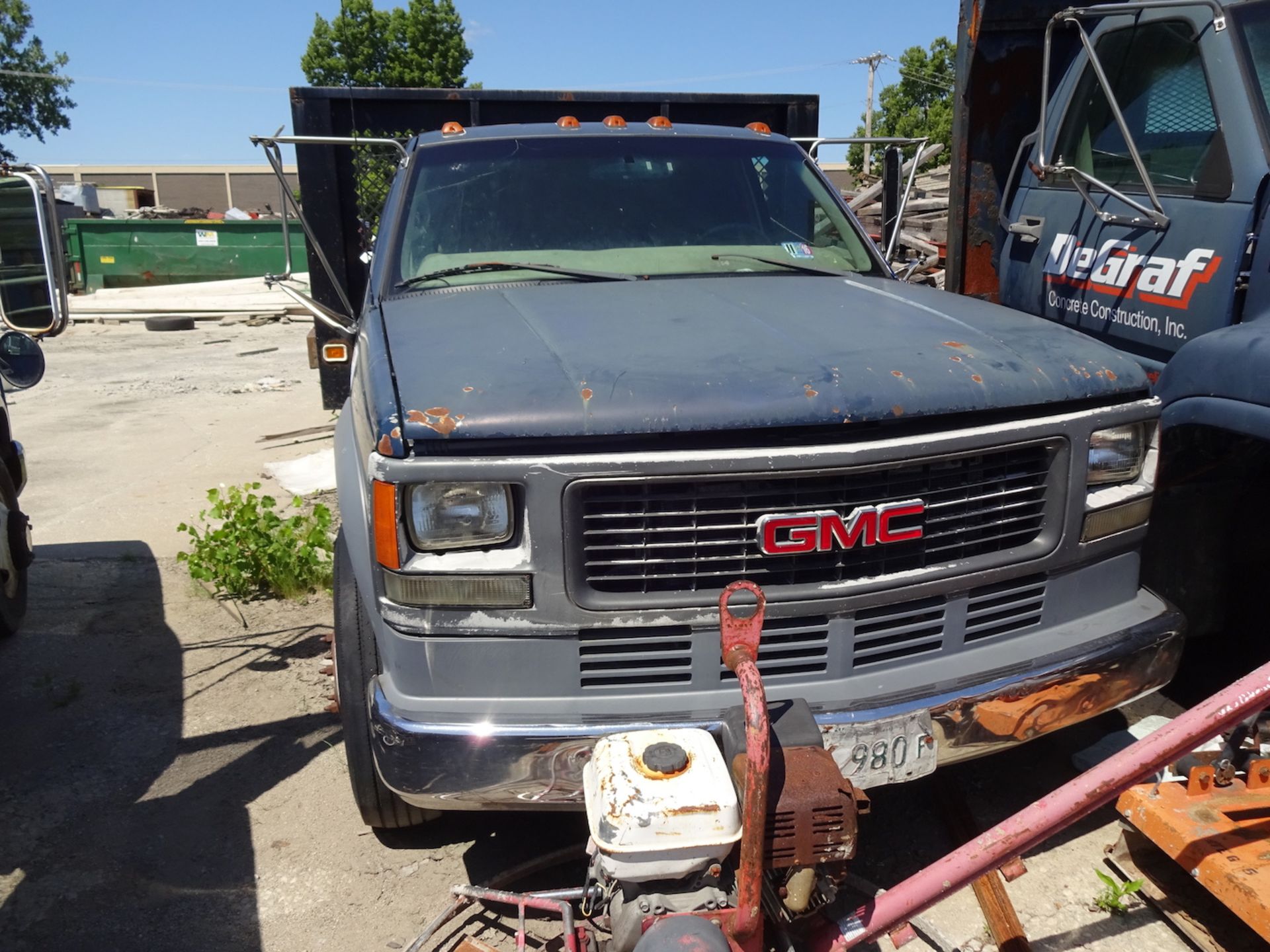 2000 GMC 3500 HD 14' FLAT BED, DUALLY, AUTOMATIC, AIR, BLUE, VIN: GDKC34FOYF468184, AS IS, CONDITION