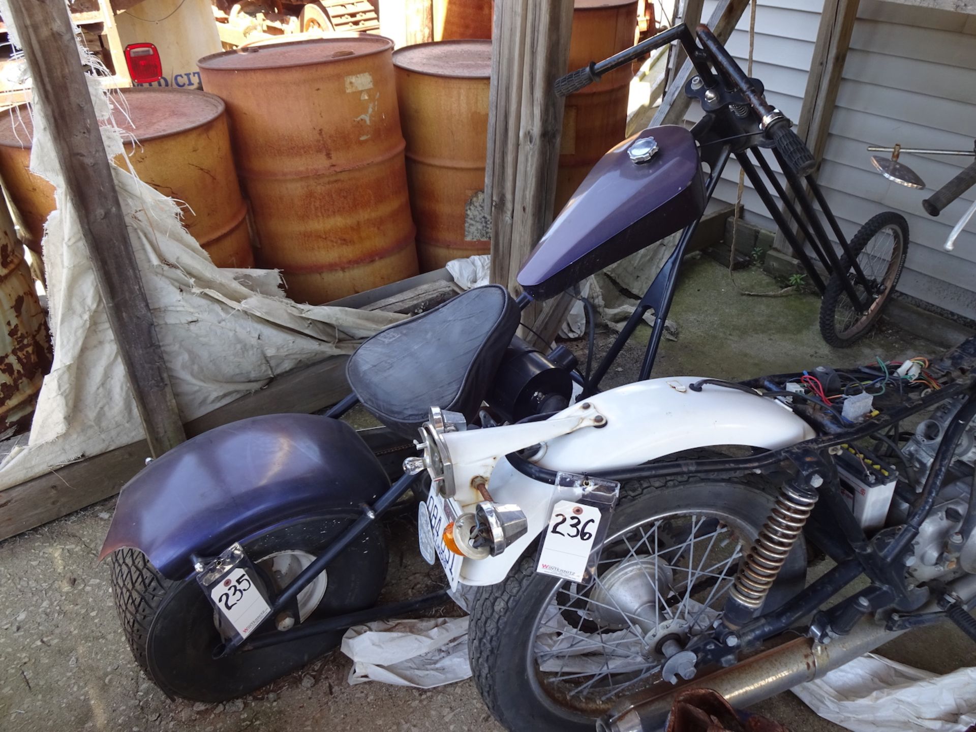 MOTORCYCLE, NEEDS REPAIR, FOR PARTS, NO TITLE, CONDITION/TYPE UNKNOWN, PLEASE PLAN ON ATTENDING