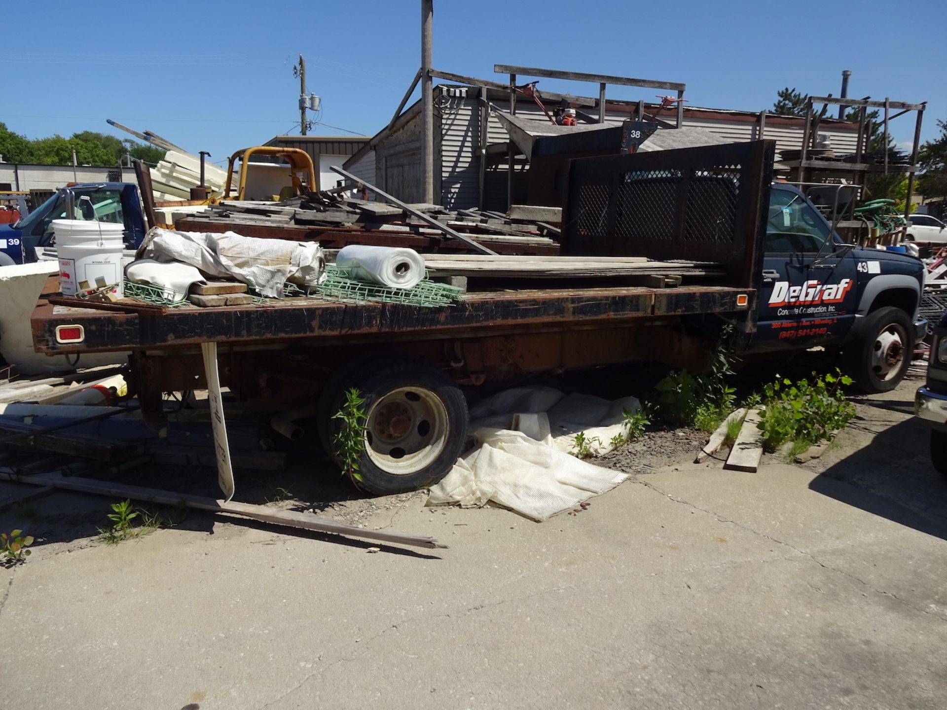 2000 GMC 3500 HD 14' FLAT BED, DUALLY, AUTOMATIC, AIR, BLUE, VIN: GDKC34FOYF468184, AS IS, CONDITION - Image 2 of 5