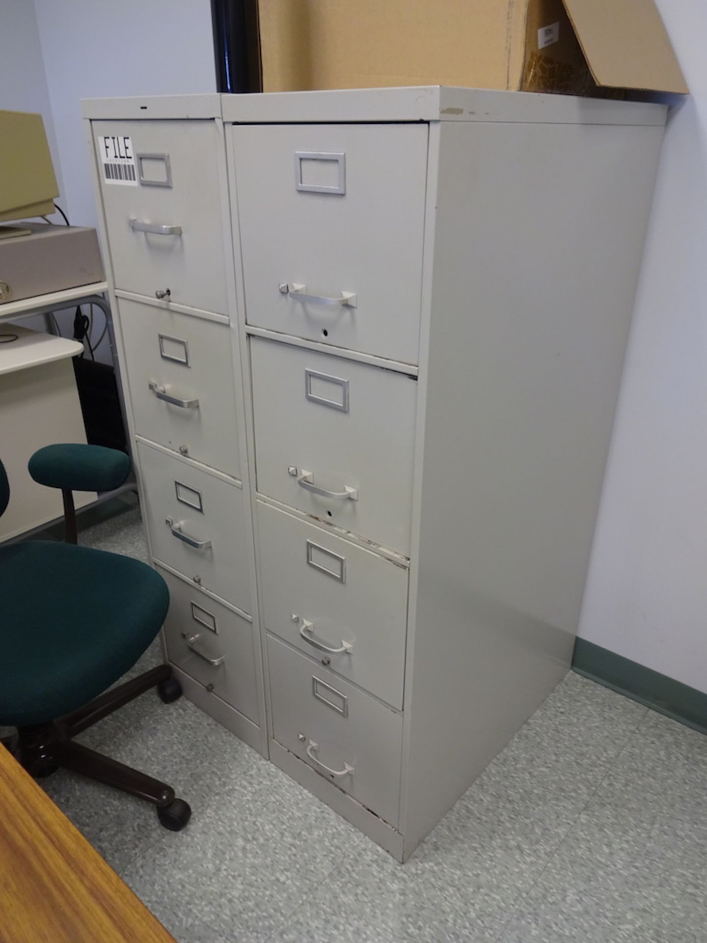 LOT: Desk, Table, (2) File Cabinets, (3) Chairs (no computer equipment) - Image 3 of 3