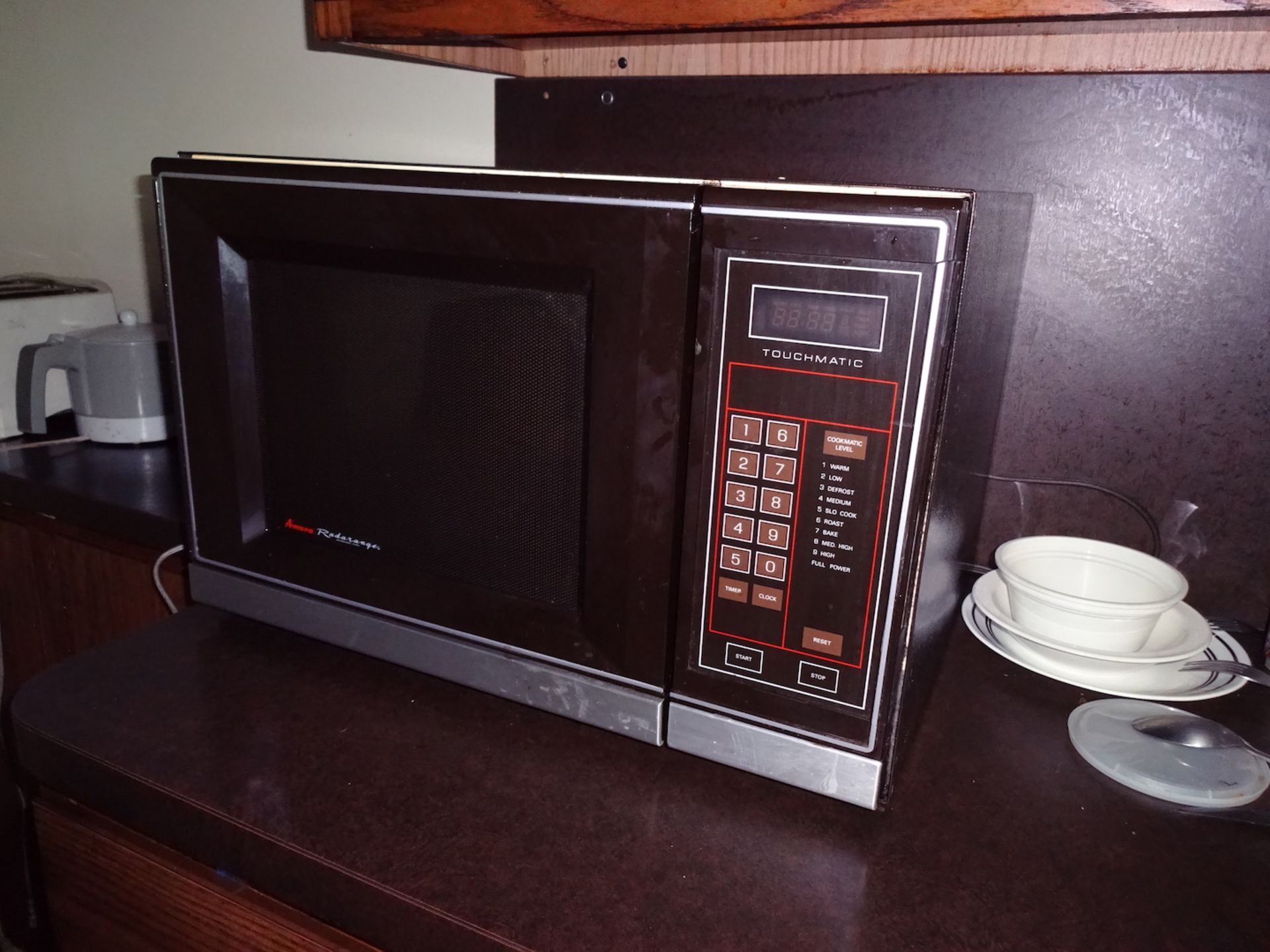 LOT: GE Refrigerator/Freezer, Amana Microwave Oven - Image 2 of 2