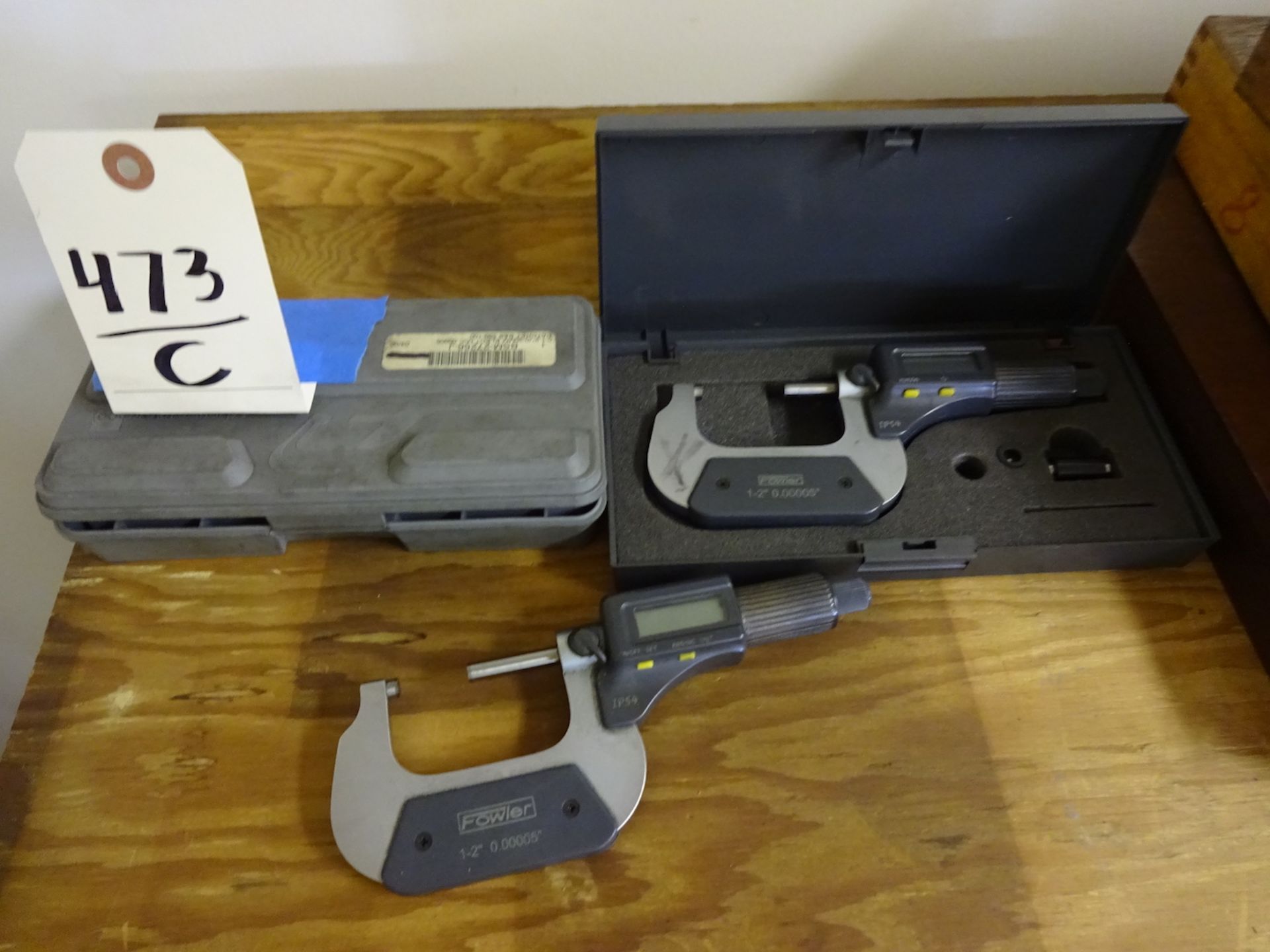 LOT: Assorted Fowler Digital Micrometers