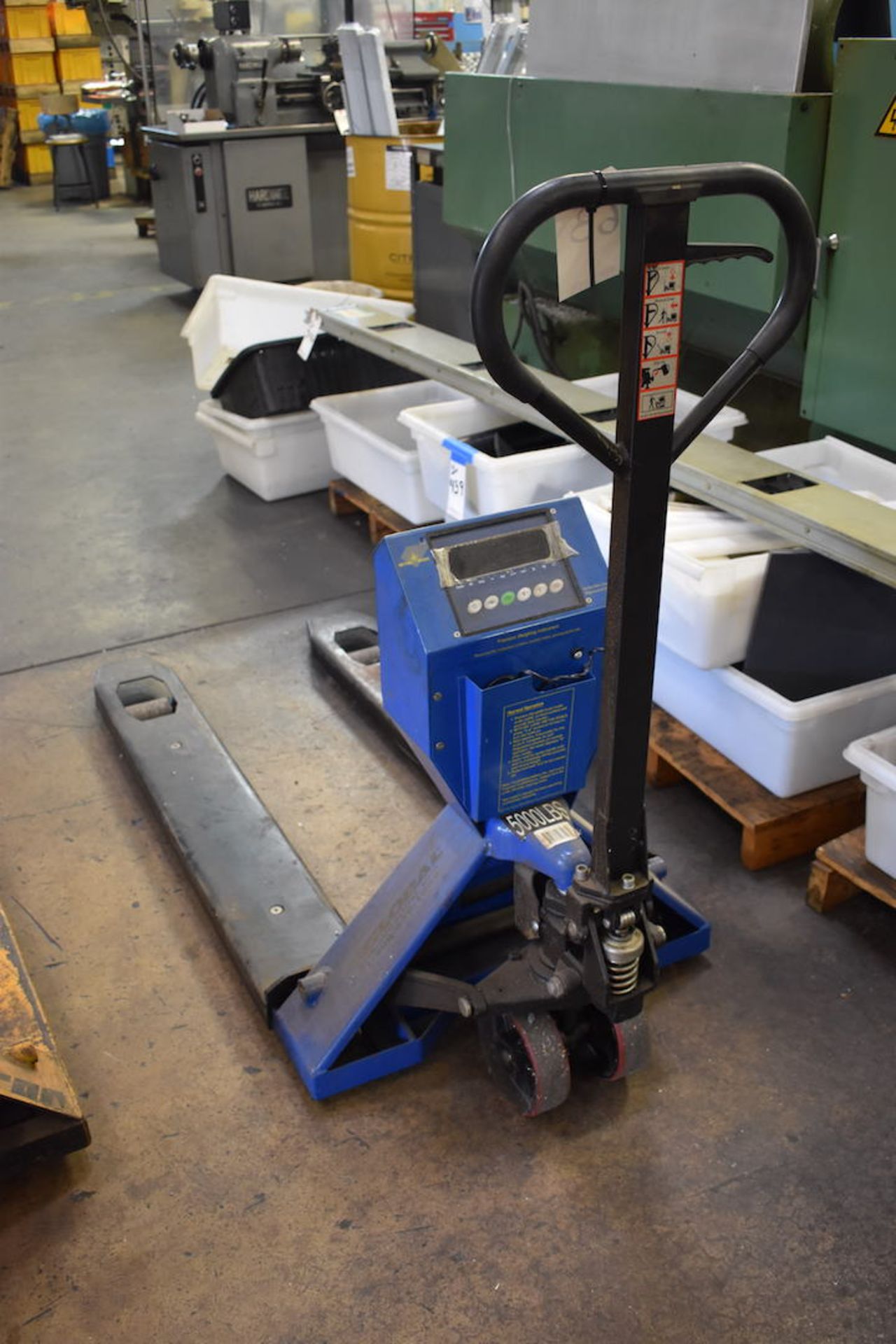 Global 5000 lb. Hydraulic Pallet Jack, with Mettler Toledo Scale