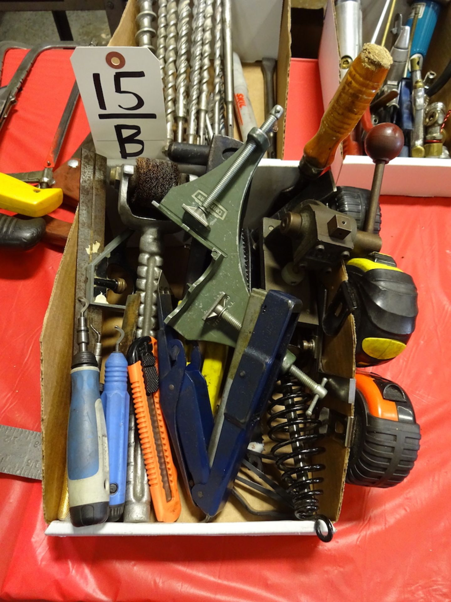 LOT: Assorted Hand Tools