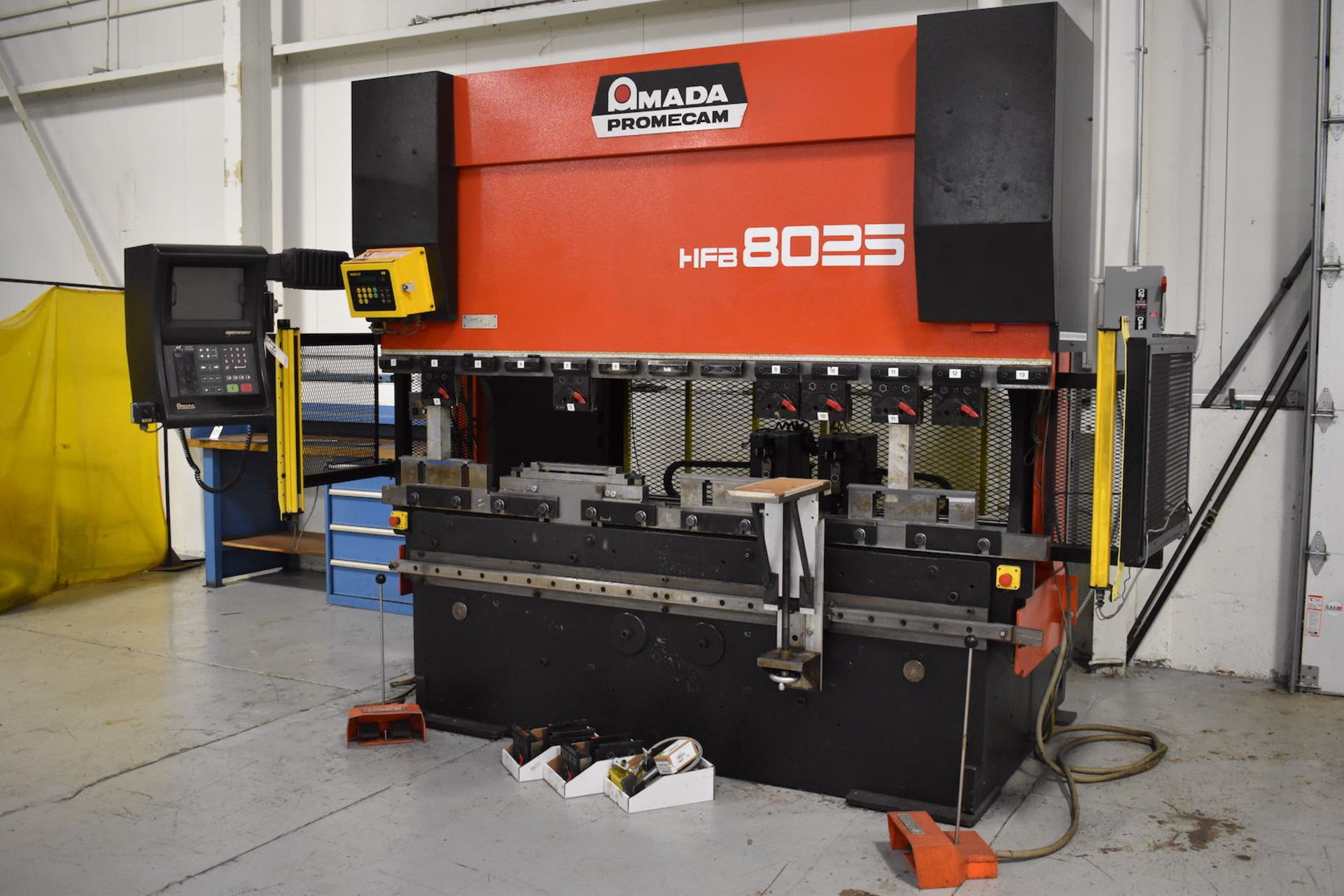 Amada Promecam 88 Ton x 100 in. Model HFB 8025 NT Press Brake, S/N HFB0 8025R980126 (1998),