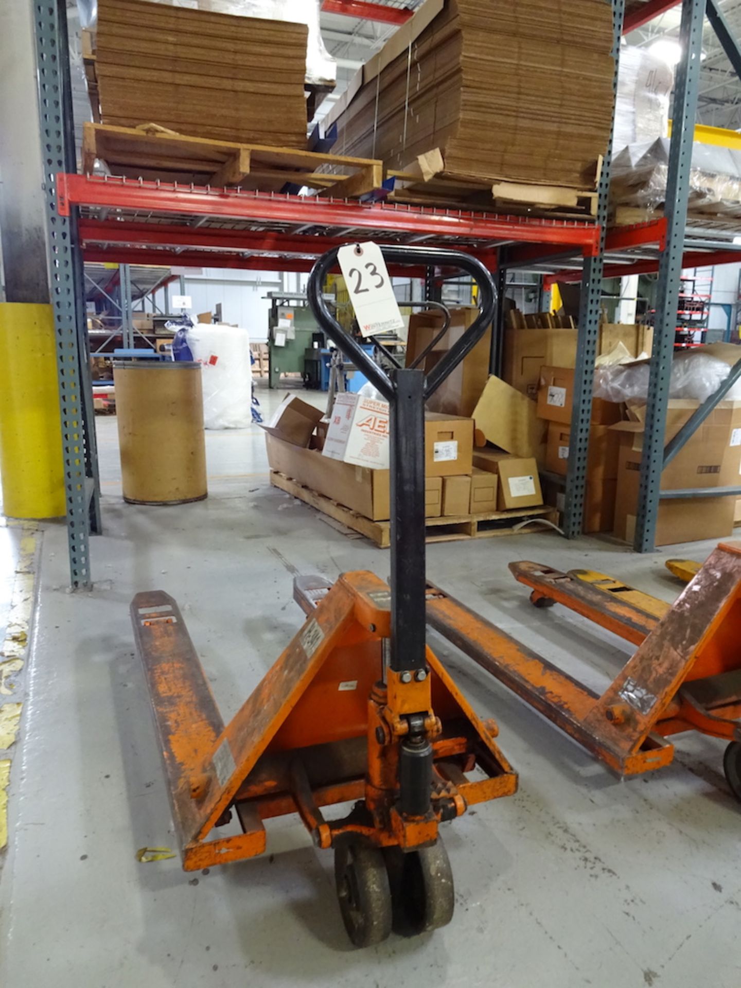 Zenith 5500 lb. Hydraulic Pallet Jack