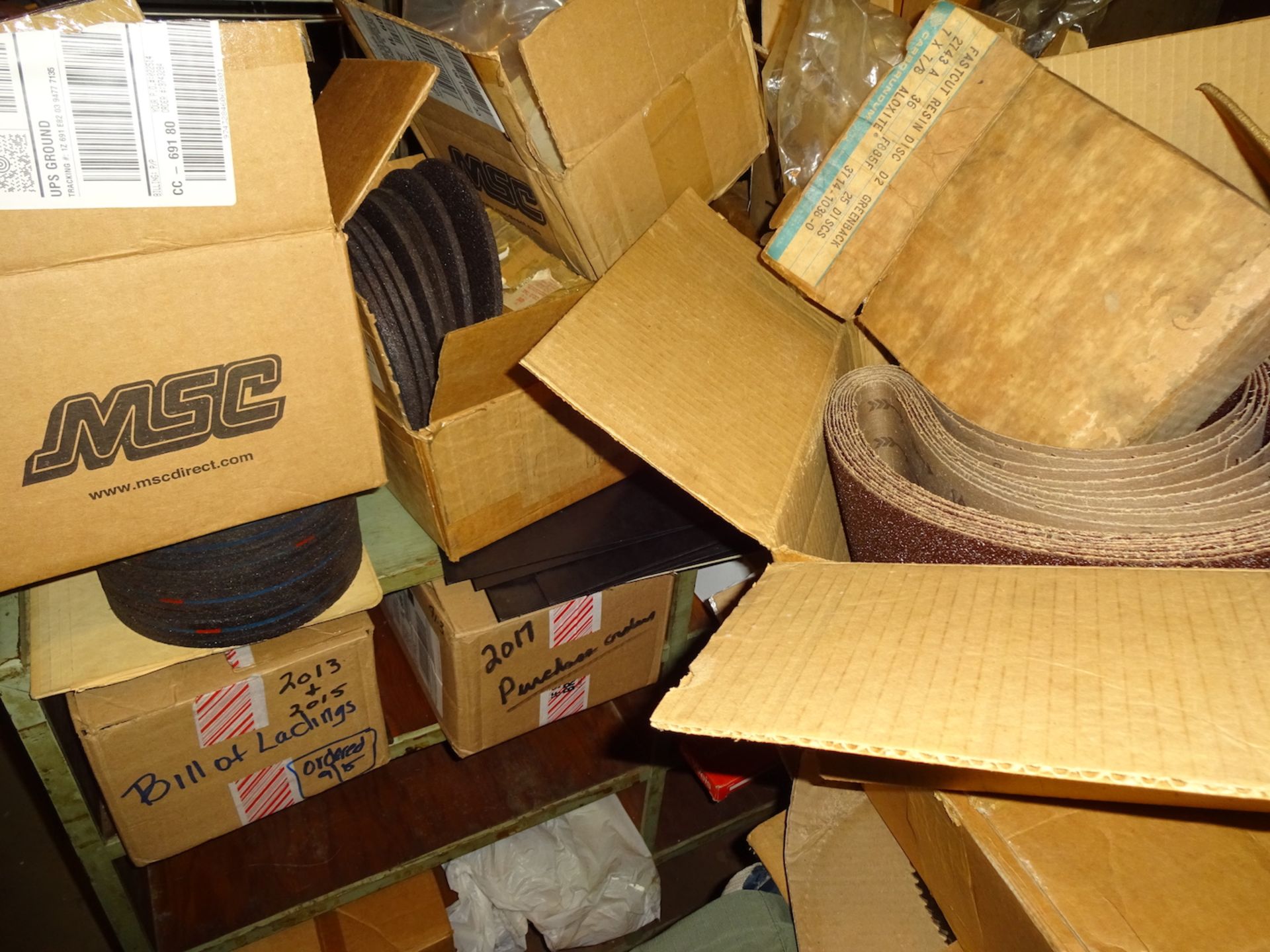 LOT: Abrasive Belts & Discs