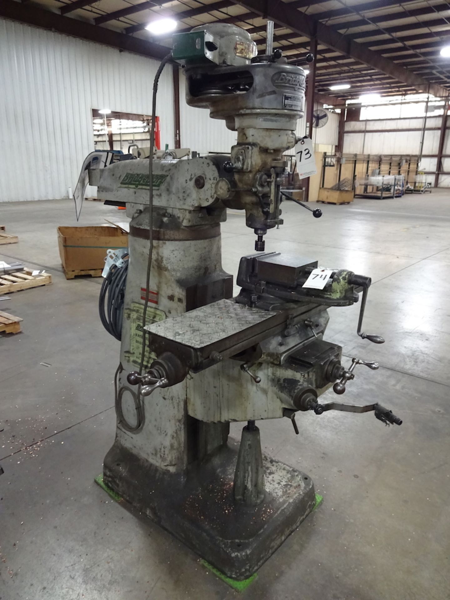 Bridgeport 1 HP V-Ram Vertical Milling Machine, S/N BR38910