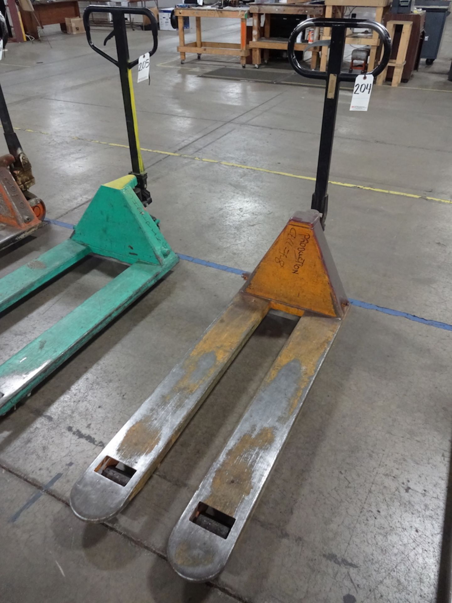 Standard Hydraulic Pallet Jack