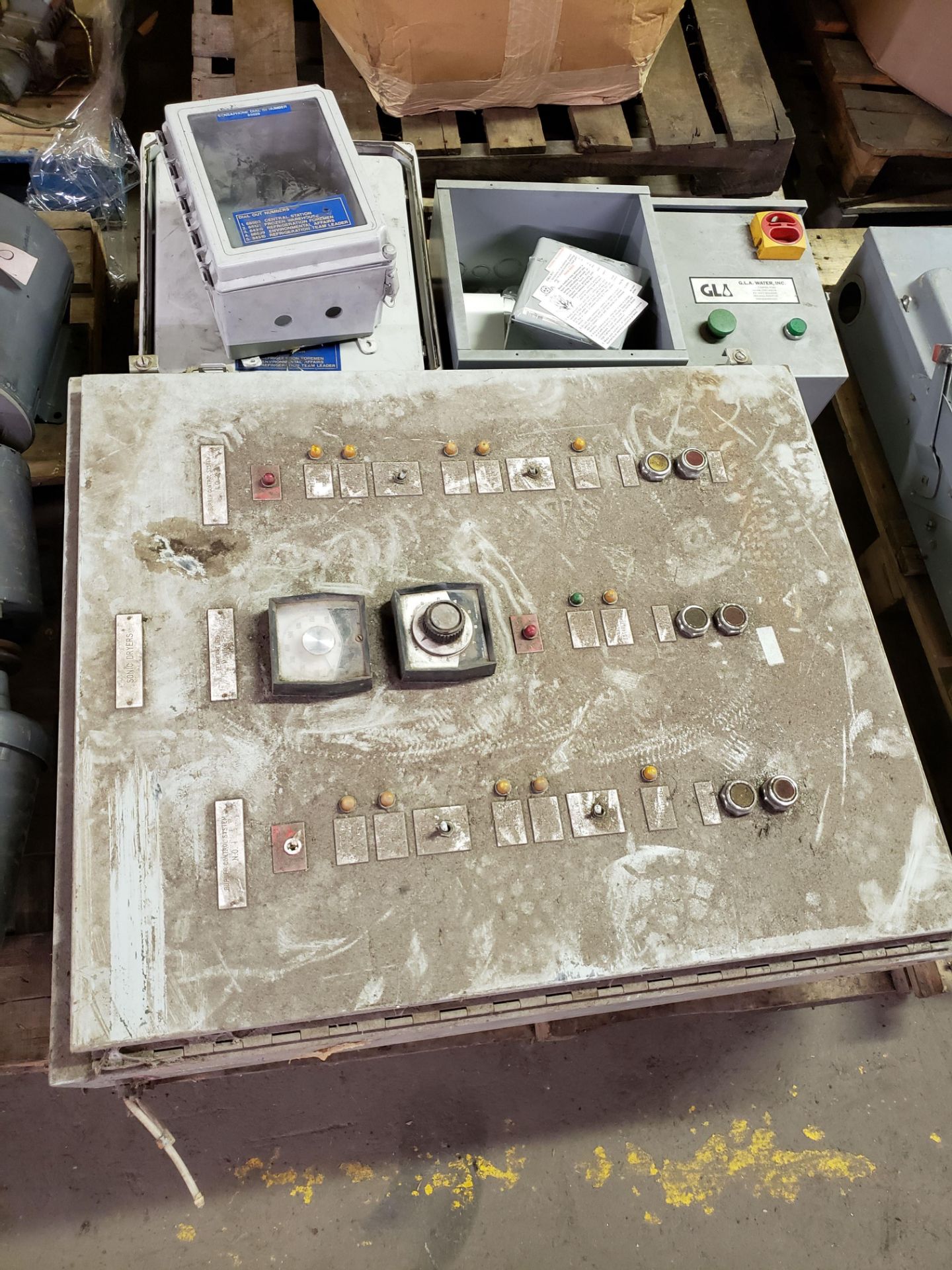 Lot of control boxes