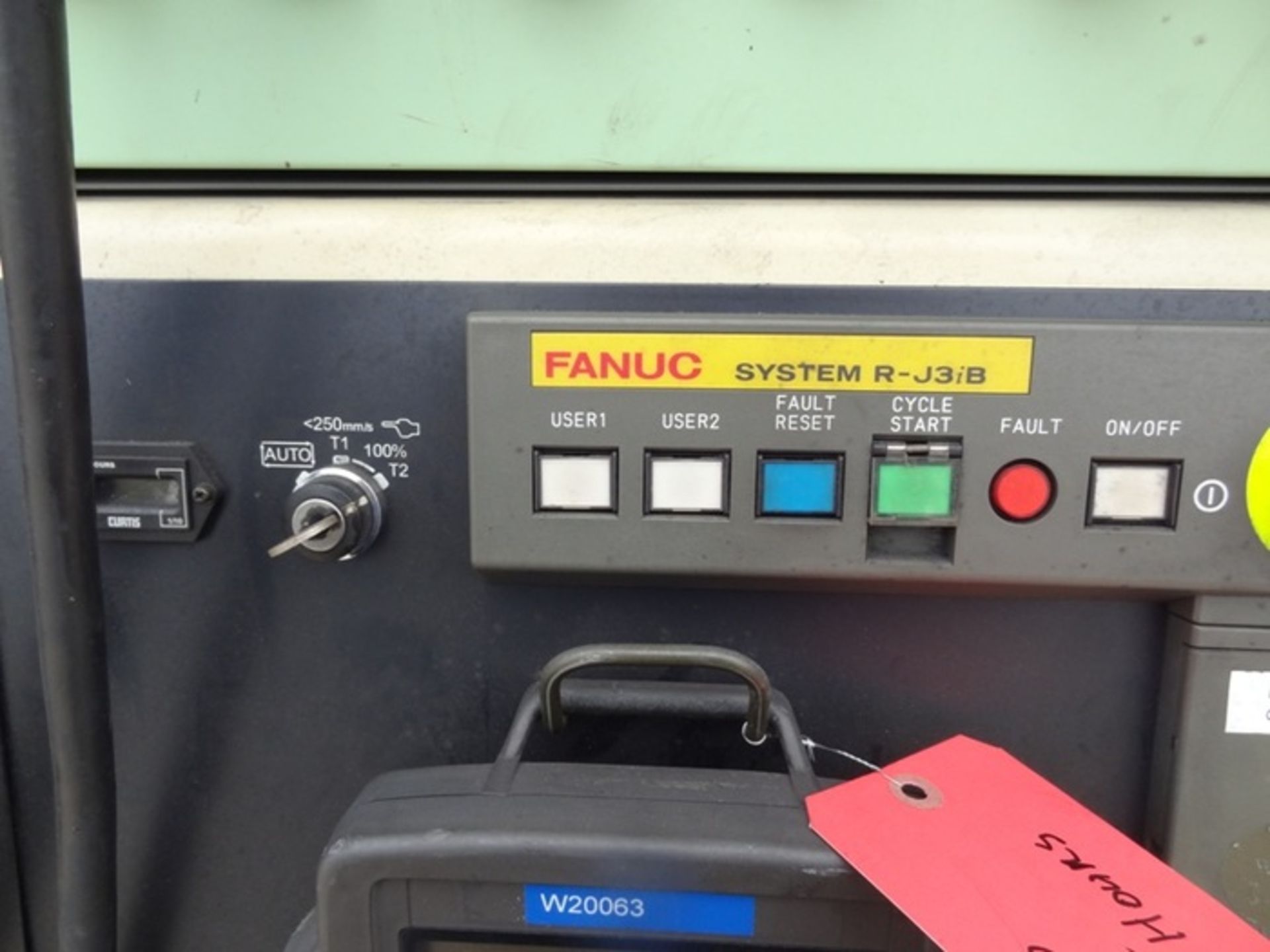 FANUC ROBOT R-2000iA/165R, R-J3iB CONTROLS, CABLES & TEACH PENDANT SN 55648, LOCTION M - Image 4 of 6