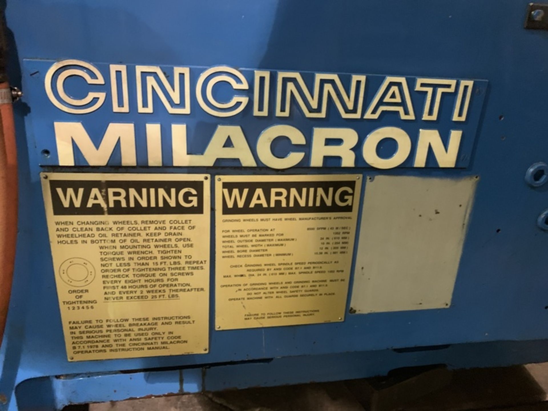 CINCINNATI MODEL 220-8 CENTERLESS GRINDER, SN 3503H81-0004, REMANUFACTURED IN 1994, LOCATION MI - Image 33 of 35