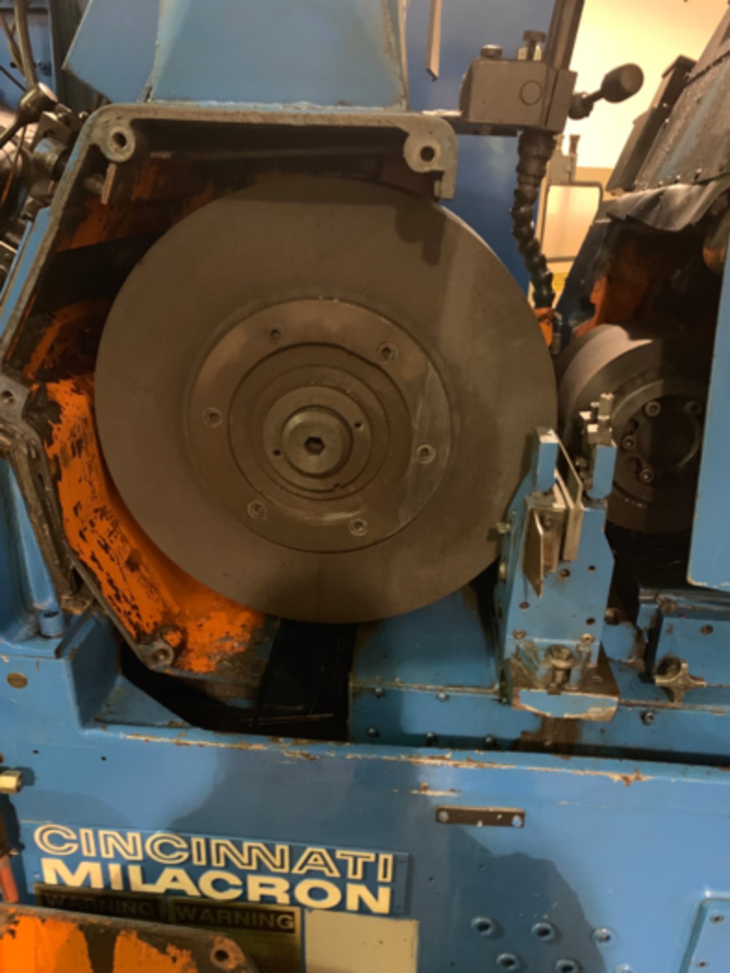 CINCINNATI MODEL 220-8 CENTERLESS GRINDER, SN 3503H81-0004, REMANUFACTURED IN 1994, LOCATION MI - Image 9 of 35