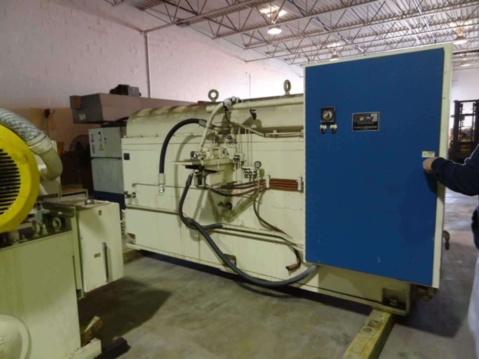 EXCELLO 3251S ROTO FLO 48" SPLINE ROLLER, SN 5500012, YEAR 1976, LOCATION MI - Image 4 of 6