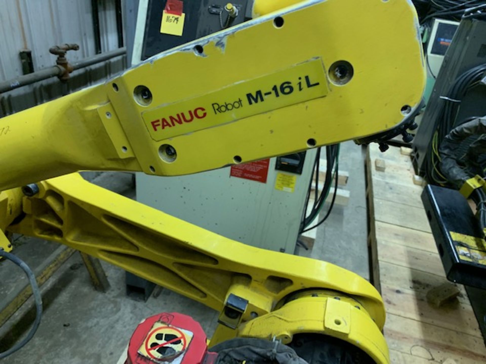 FANUC ROBOT M-16i/L WITH RJ3 CONTROLLER, LOCATION MI - Image 2 of 7