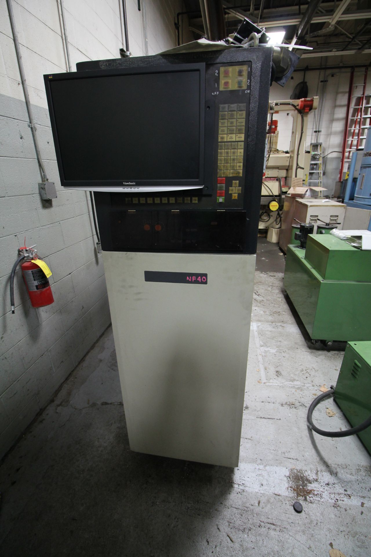 SODICK MOLD MAKER 3 CONVENTIONAL SINKER TYPE EDM WITH NF40 CNC CONTROLLER, SN T-8486 - Image 4 of 10