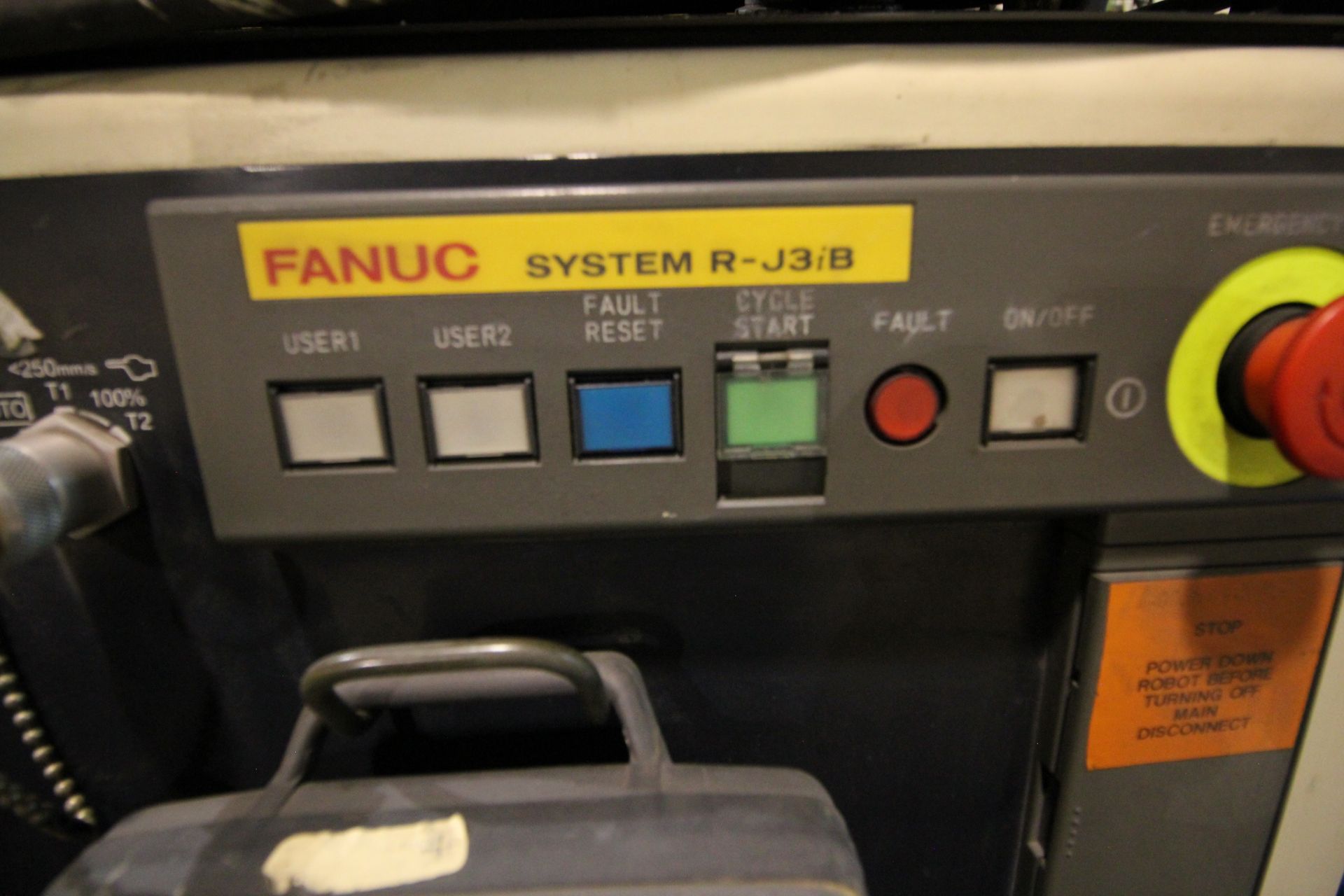 ﻿FANUC ROBOT S-500iB WITH R-J3iB CONTROLS, TEACH PENDANT & CABLES, YEAR 2002, SN 54982 - Image 7 of 7