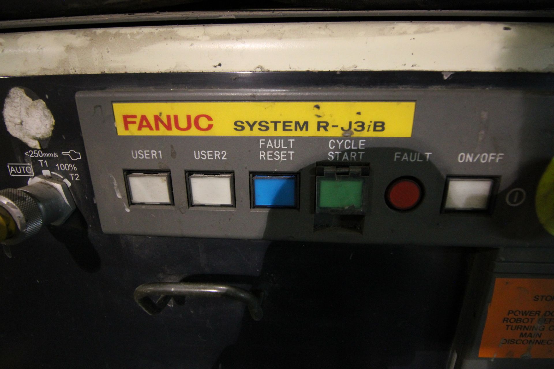 FANUC ROBOT S-500iB WITH R-J3iB CONTROLS, TEACH PENDANT & CABLES, YEAR 2003, SN 60099 - Image 5 of 7