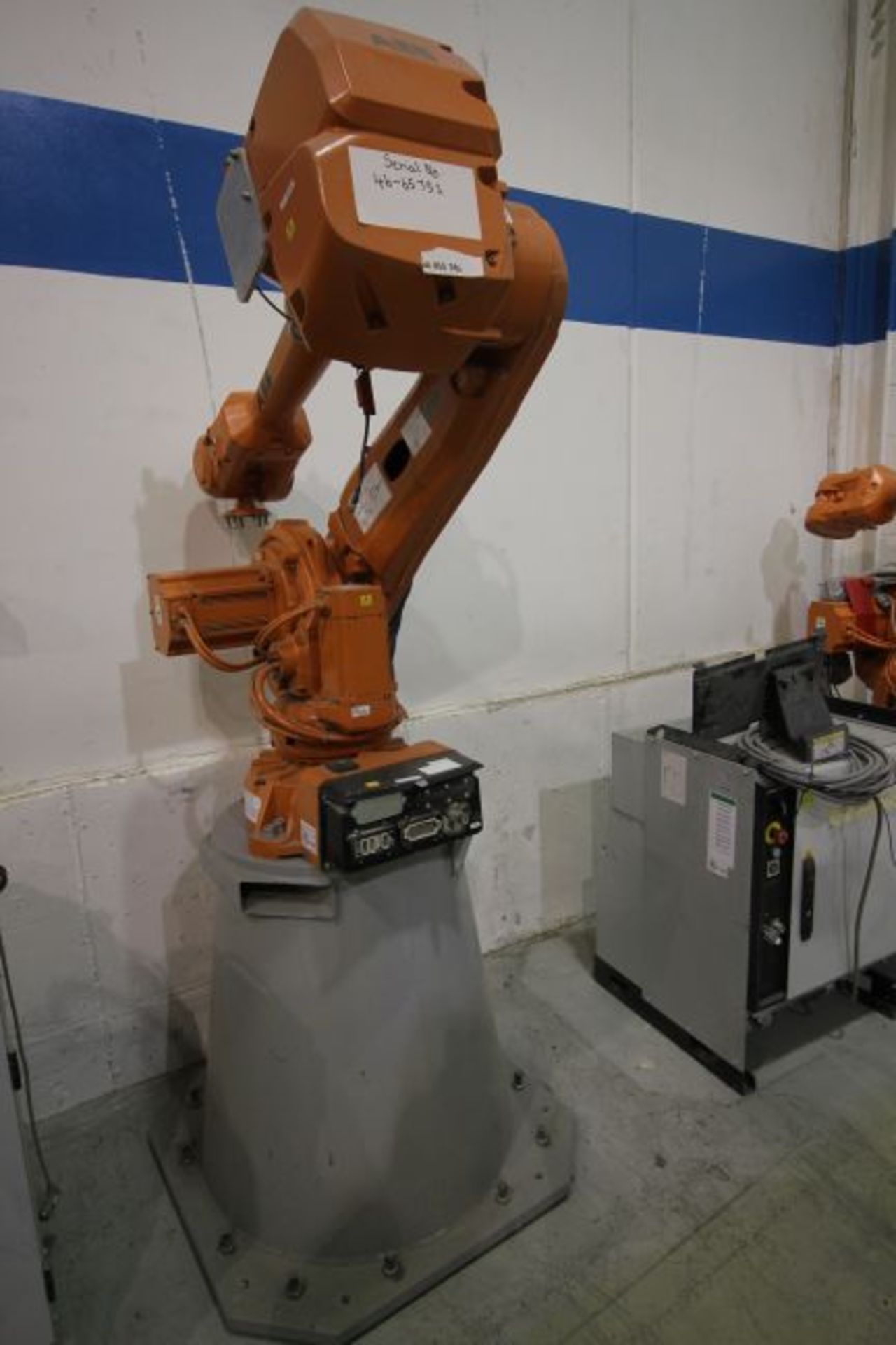 ABB ROBOT IRB 4600 2.05/45KG WITH IRC5 CONTROLS, YEAR 2011, SN 46-65751CABLES, NO PENDANT