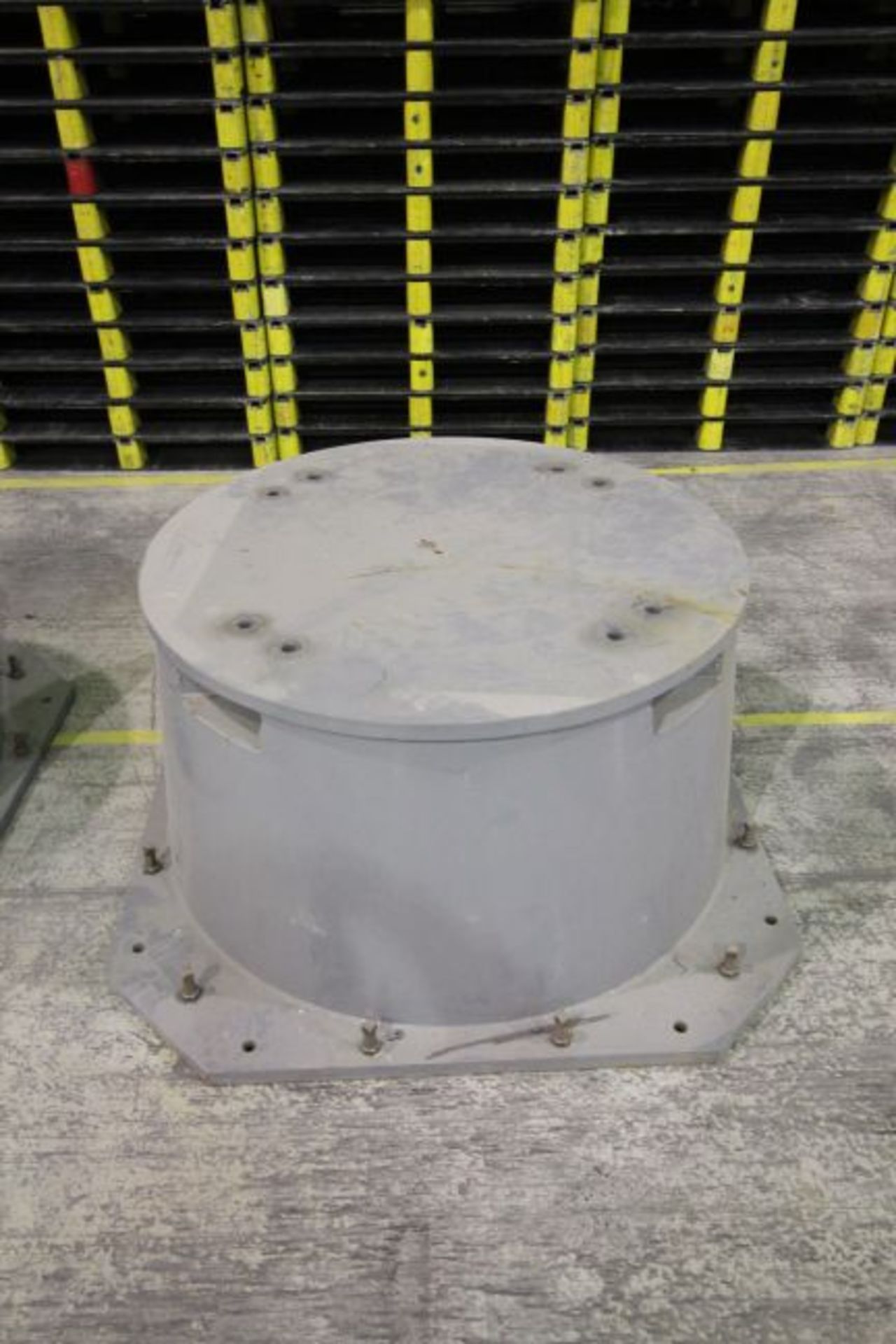 ABB PEDESTAL BASE, 41" ROUND X 25" HIGH