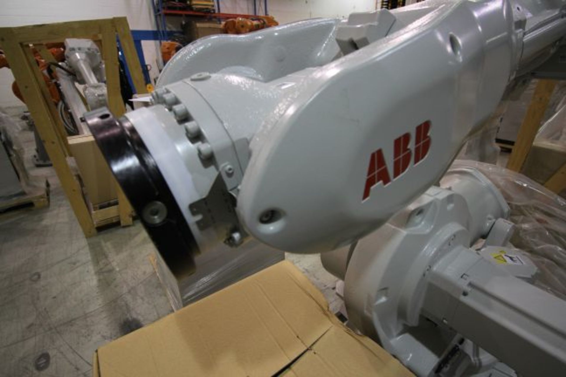 (NEW) ABB ROBOT IRB 6640 2.8/185 WITH IRC5 CONTROLS, YEAR 2015, 107534, TEACH PENDANT & CABLES - Image 4 of 11