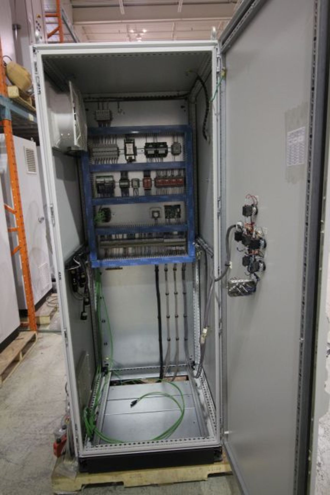 ABB DUAL ROBOT PLC CONTROLLER, MODEL 5108-910 - Image 2 of 6